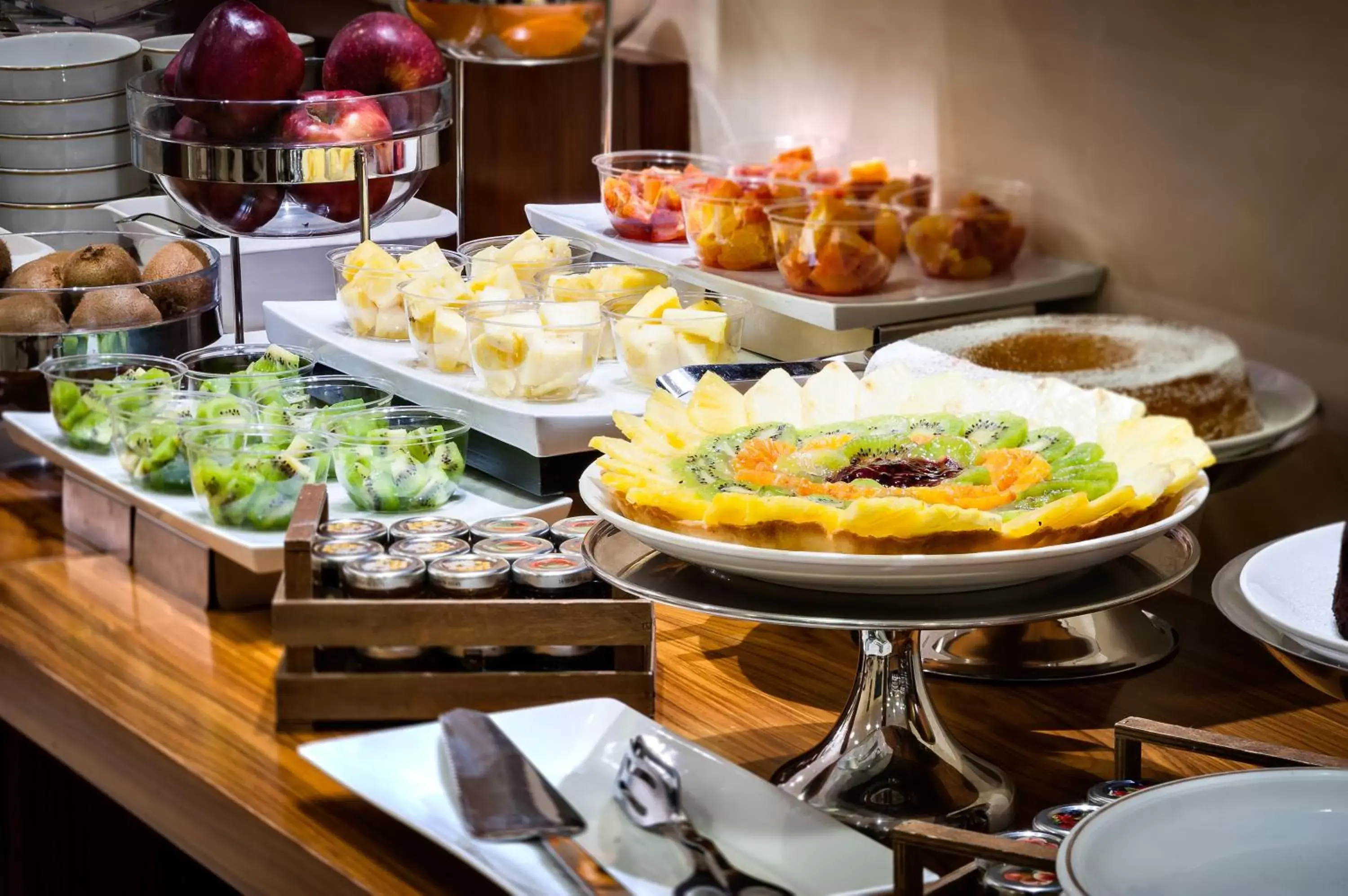 Buffet breakfast in Hotel dei Cavalieri Caserta - La Reggia