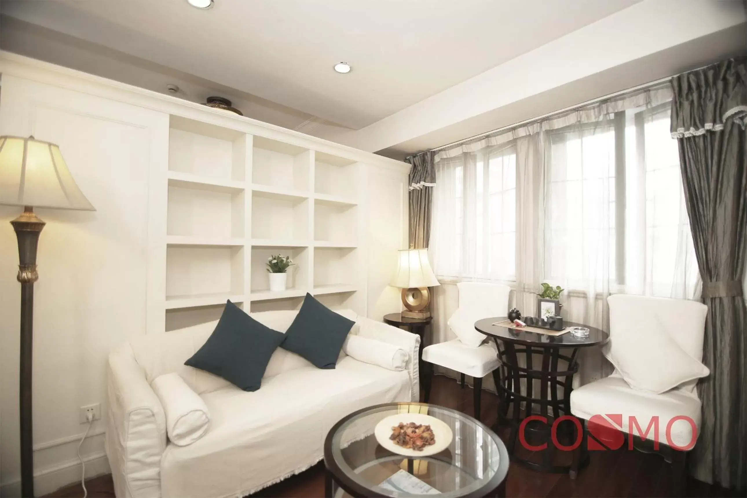 Bed in Ladoll Service Apartments Bed in Ladoll Service Apartments