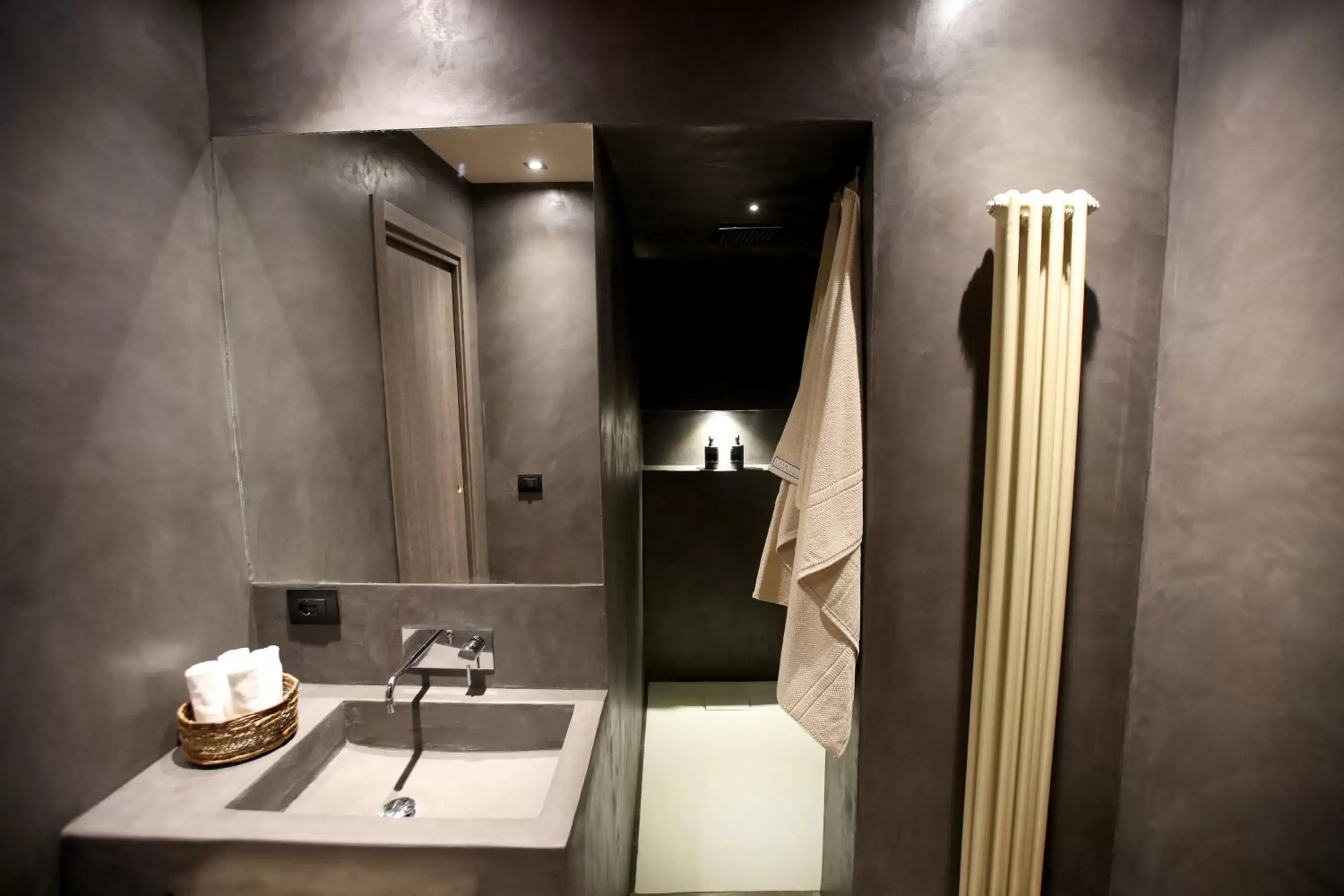 Bathroom in Casa Nostra Luxury Suites