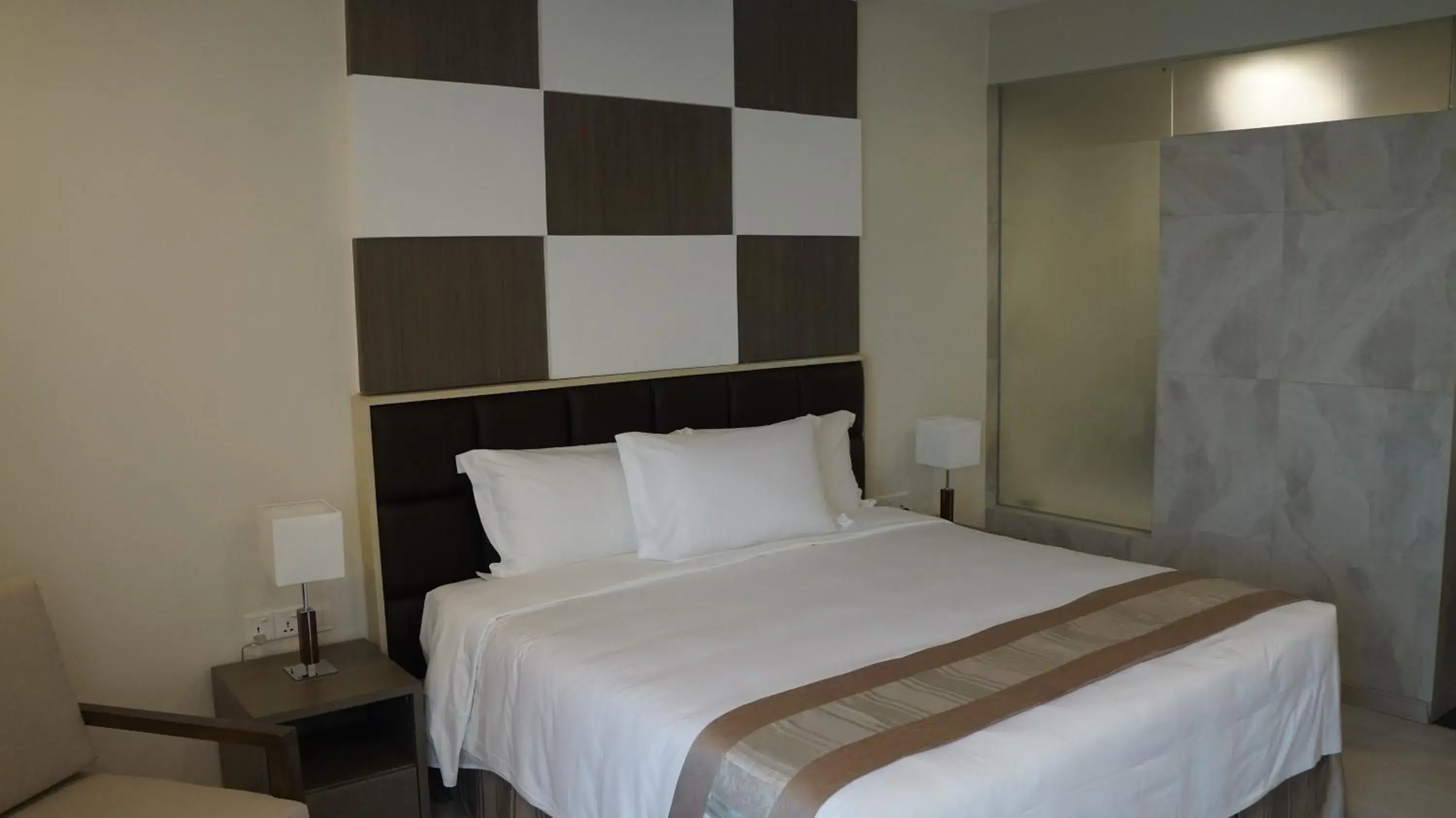 Bedroom, Room Photo in Hotel Parami