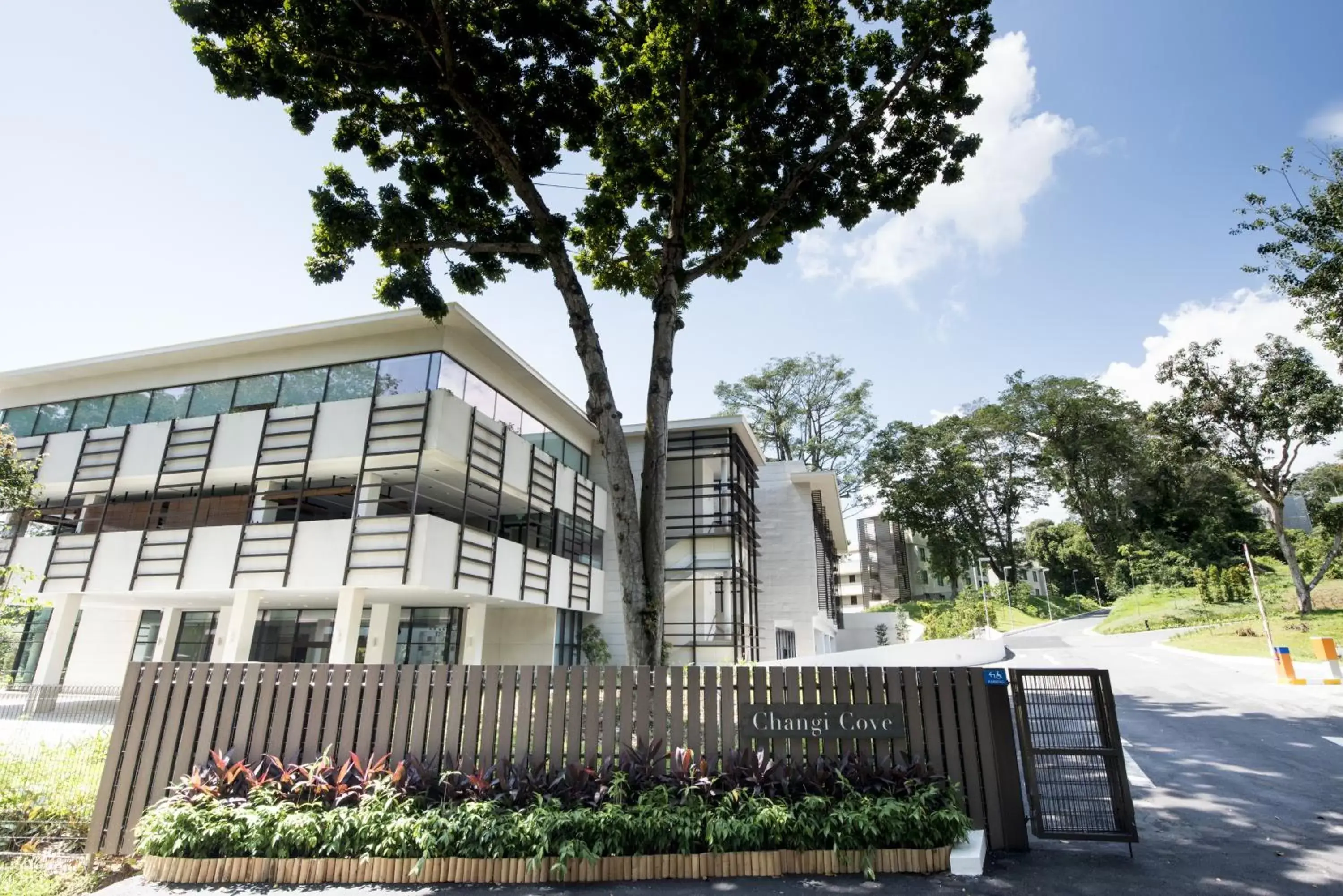 Facade/entrance, Property Building in Changi Cove