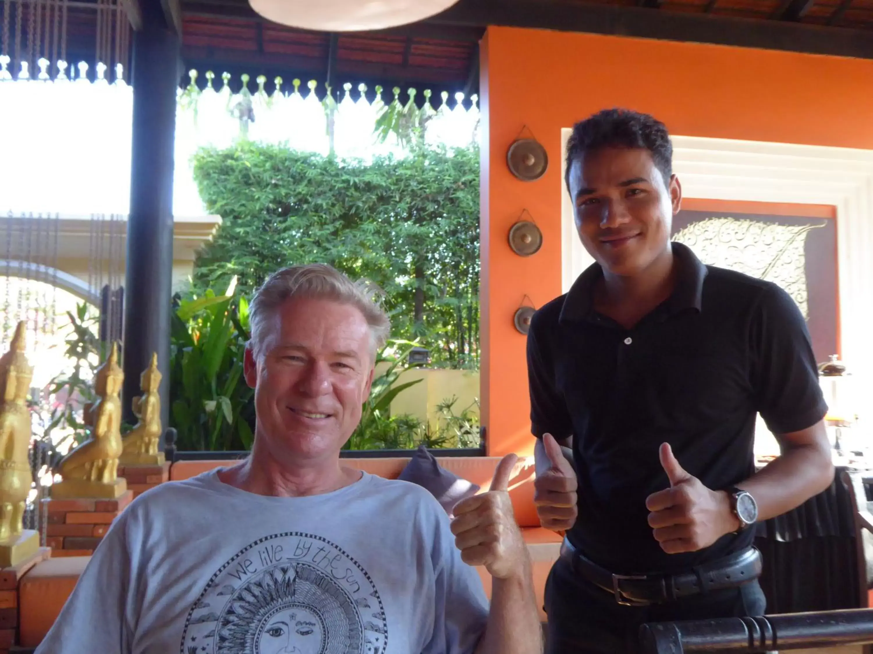 Staff, Restaurant/Places to Eat in Residence Indochine D'angkor Staff, Restaurant/Places to Eat in Residence Indochine D'angkor