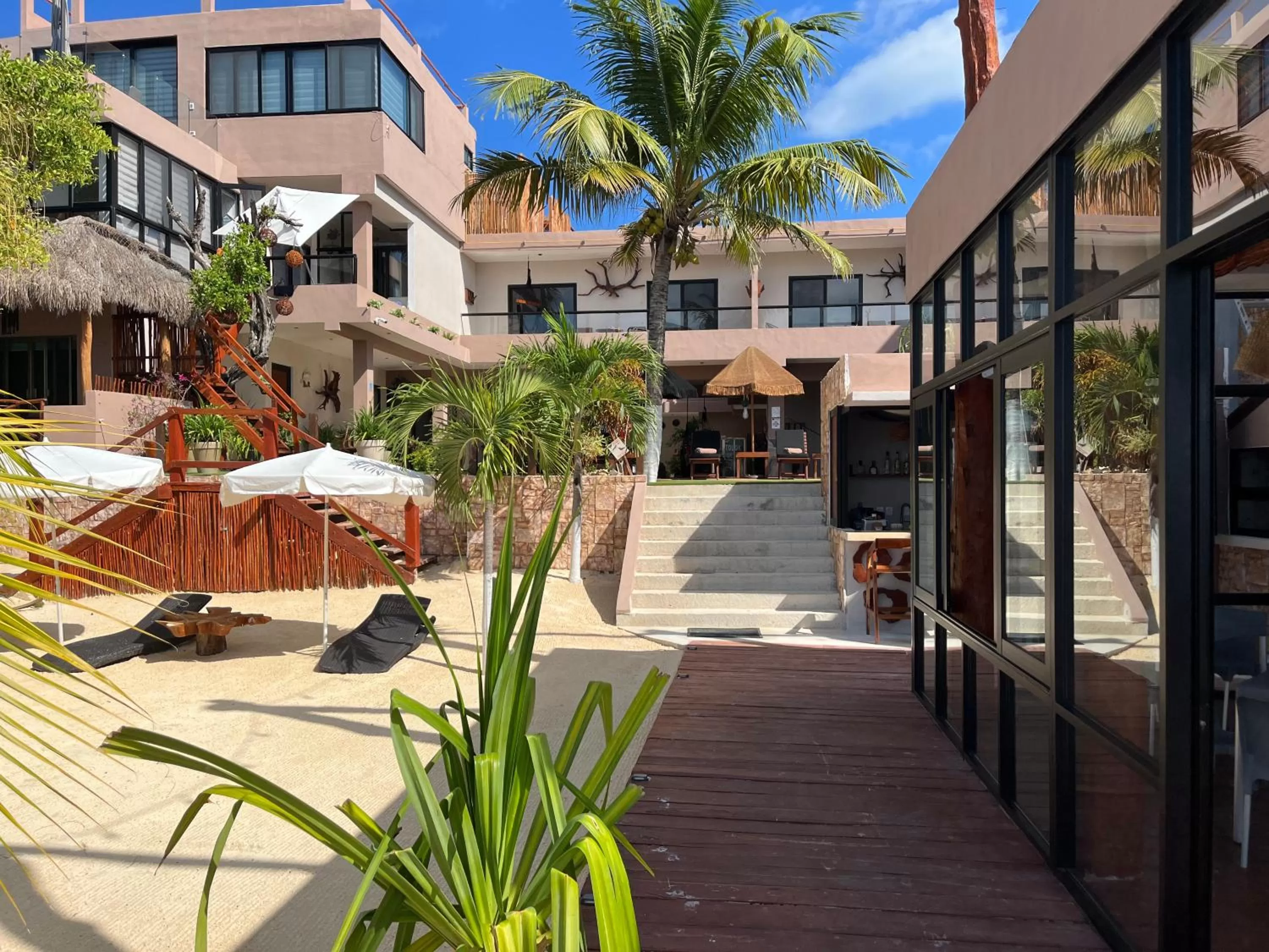 Property building in Bahia Tolok