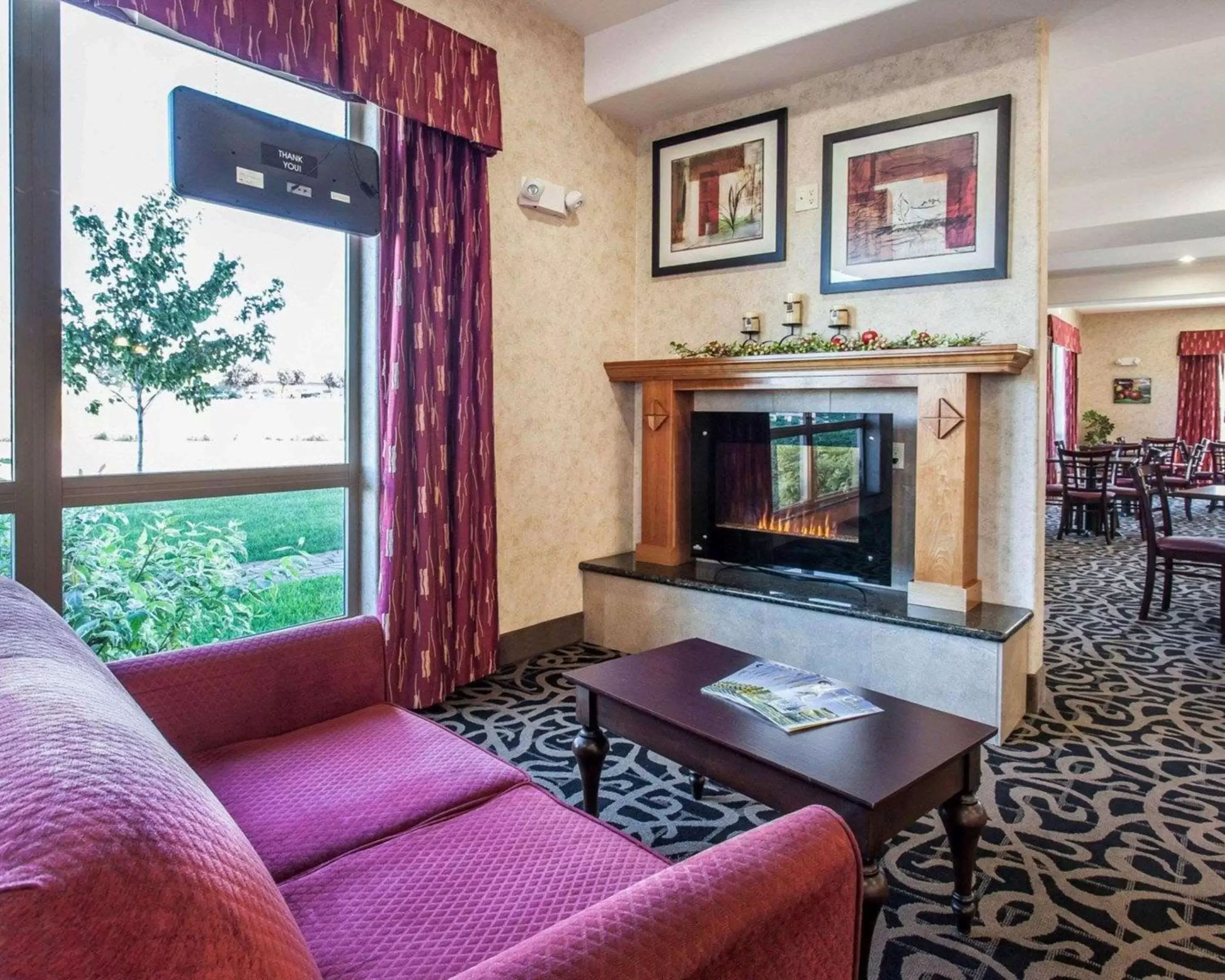 Lobby or reception in Comfort Suites Wenatchee Gateway