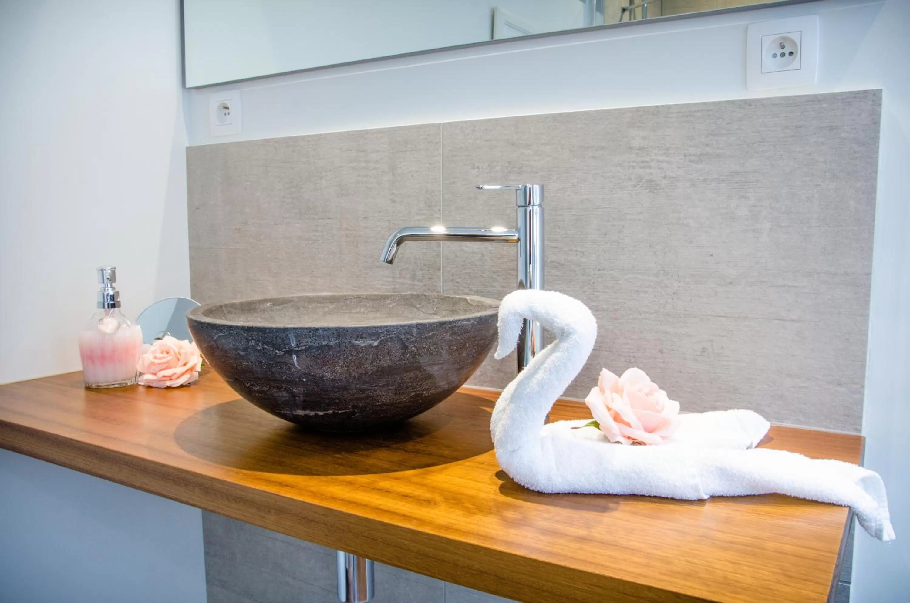 Bathroom in The White Queen B&B