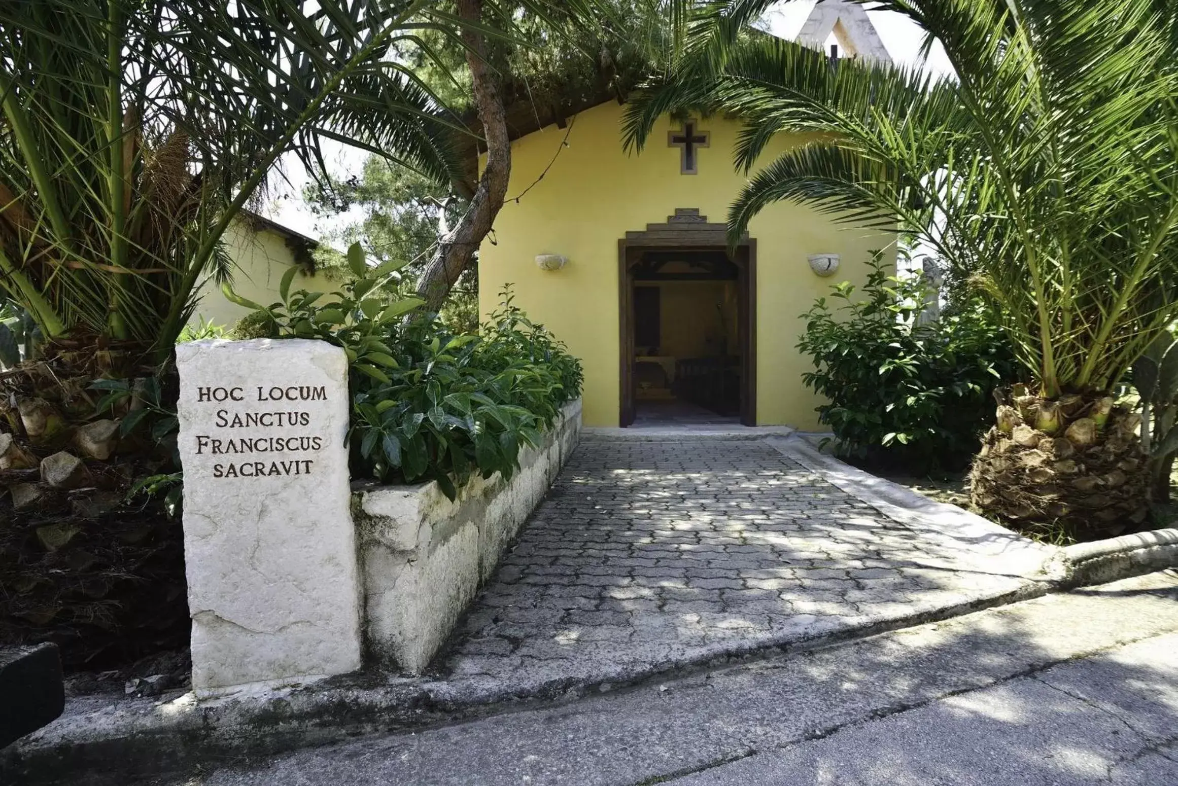 Garden, Property Building in Hotel Tenuta San Francesco