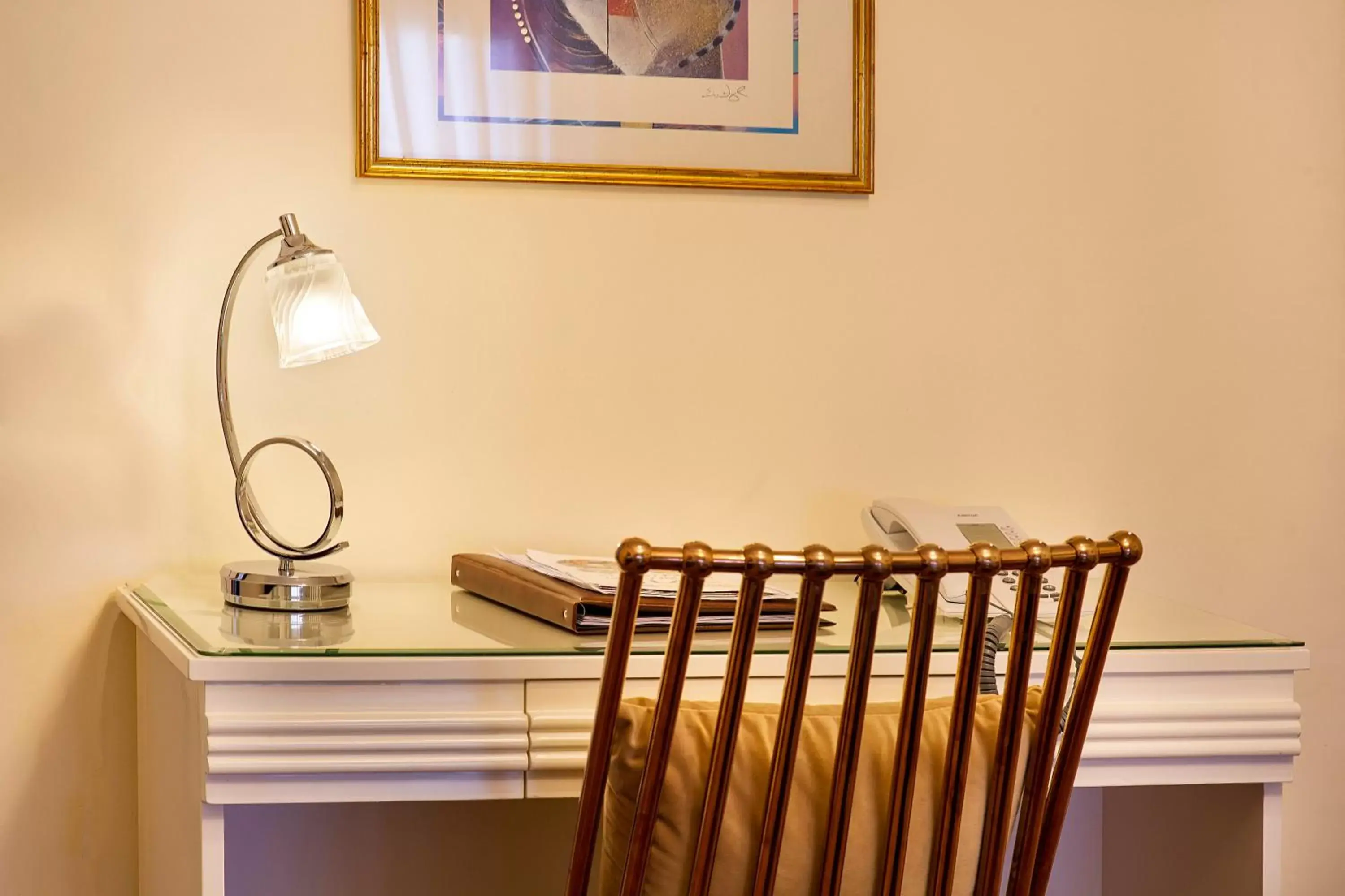 Business facilities, Dining Area in Amman International Hotel