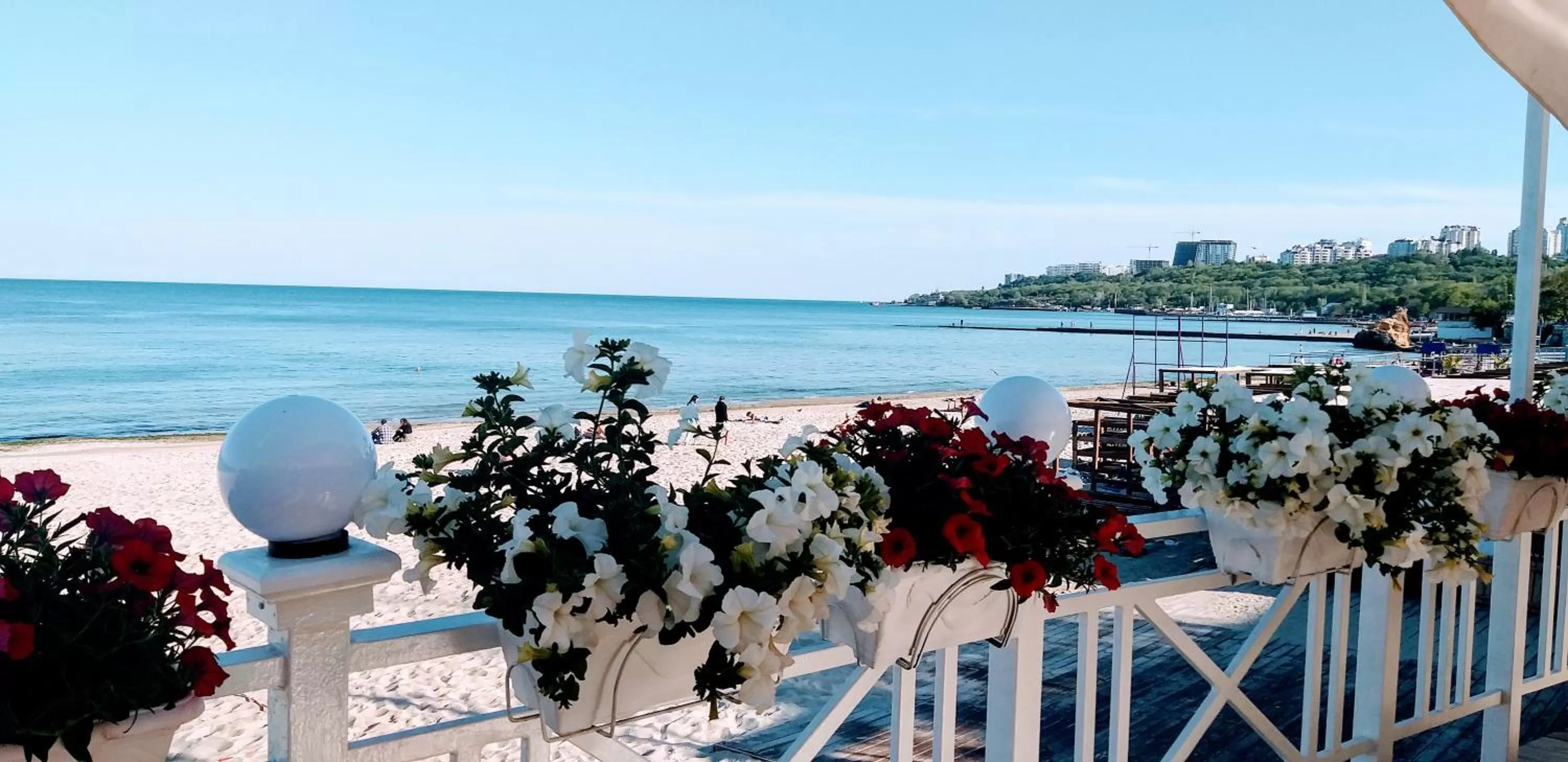 Restaurant/places to eat in Shalanda