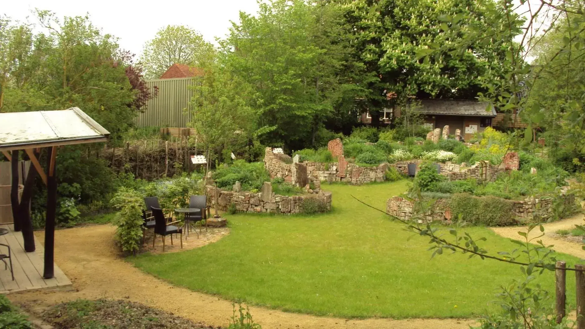 Garden in Logement 'De witte klok'
