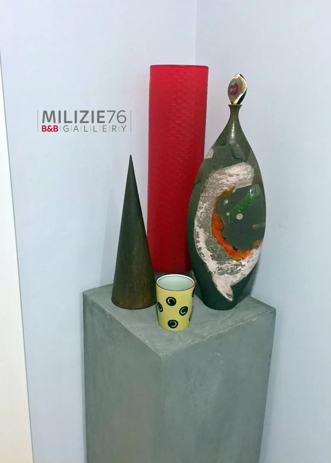 Decorative detail in Milizie 76 Gallery