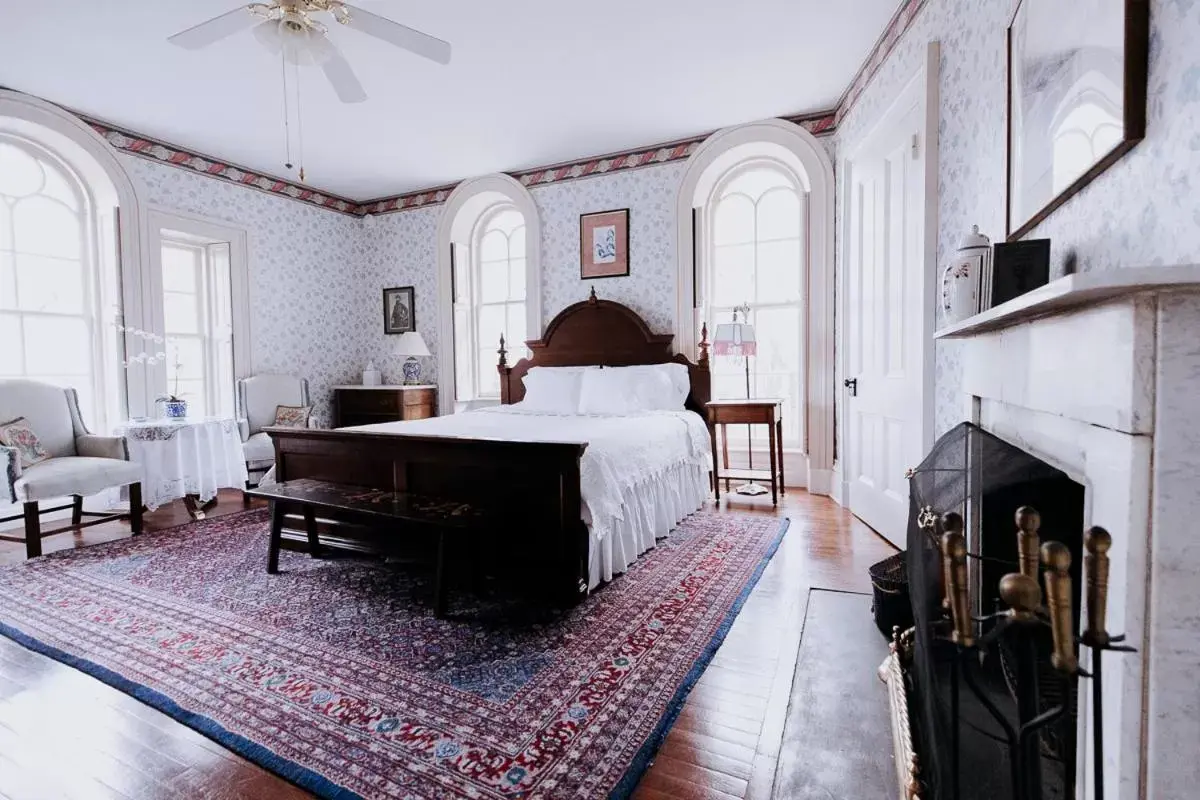 Superior King Room in Mayhurst Estate Superior King Room in Mayhurst Estate