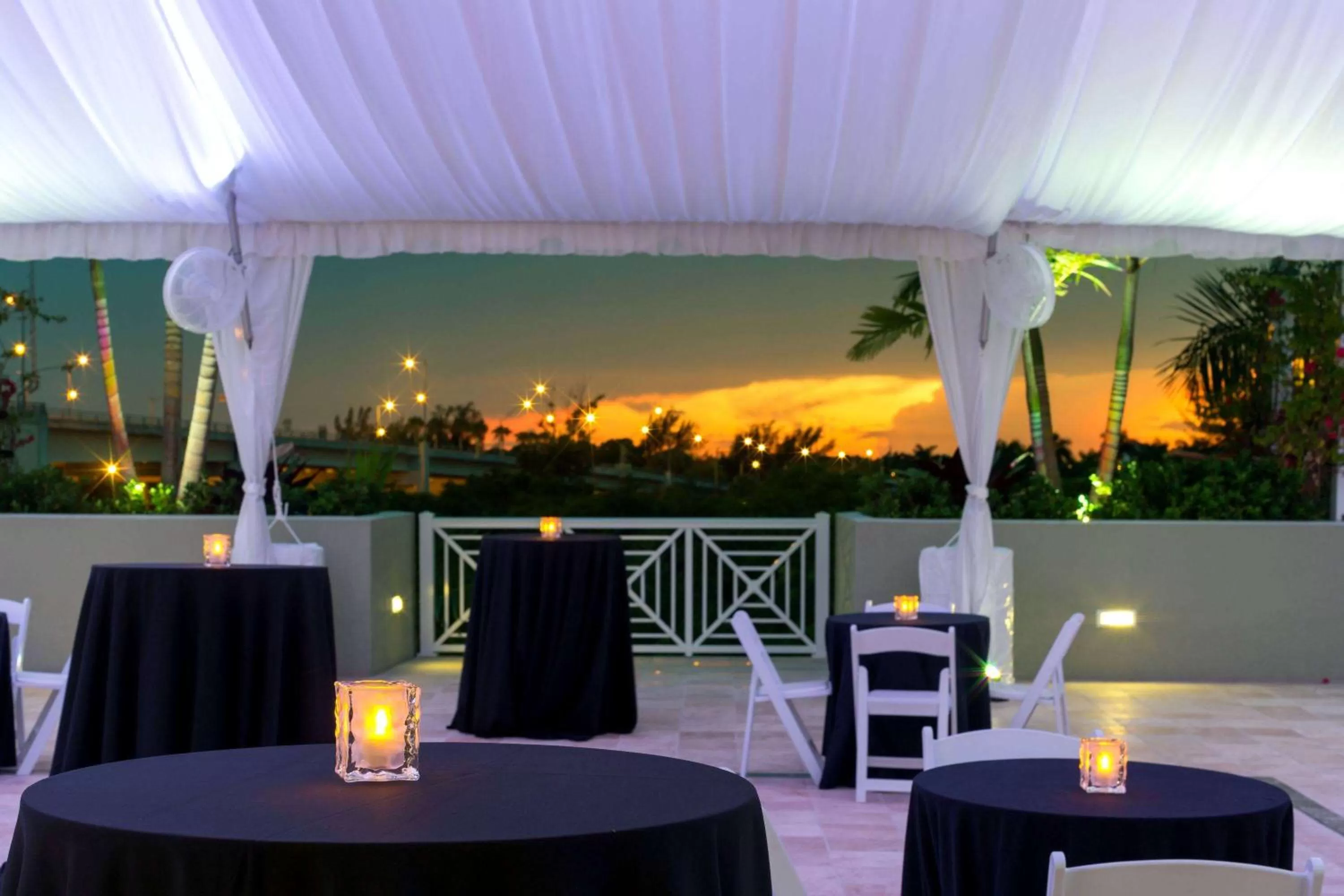 Banquet/Function facilities in Wyndham Grand Jupiter at Harbourside Place