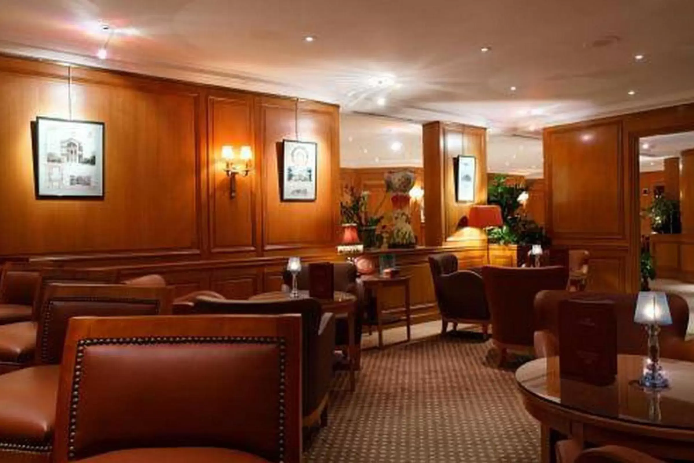 Lobby or reception in Hôtel Horset Opéra, Best Western Premier Collection