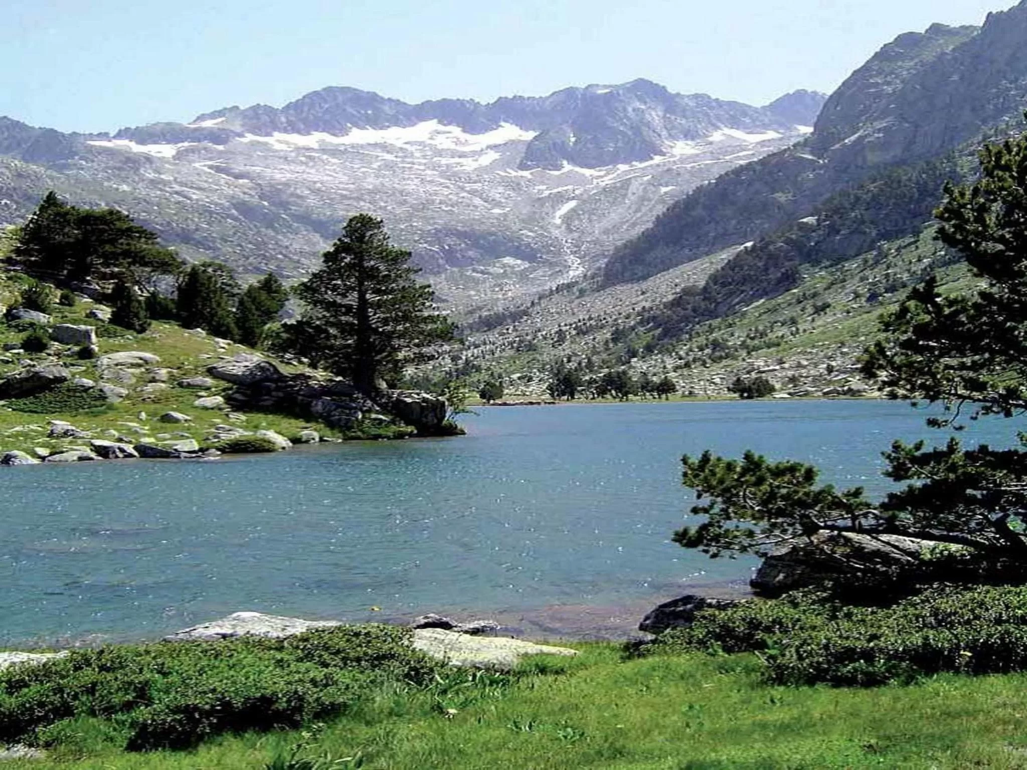 Hiking in Hotel Restaurant Les Brases