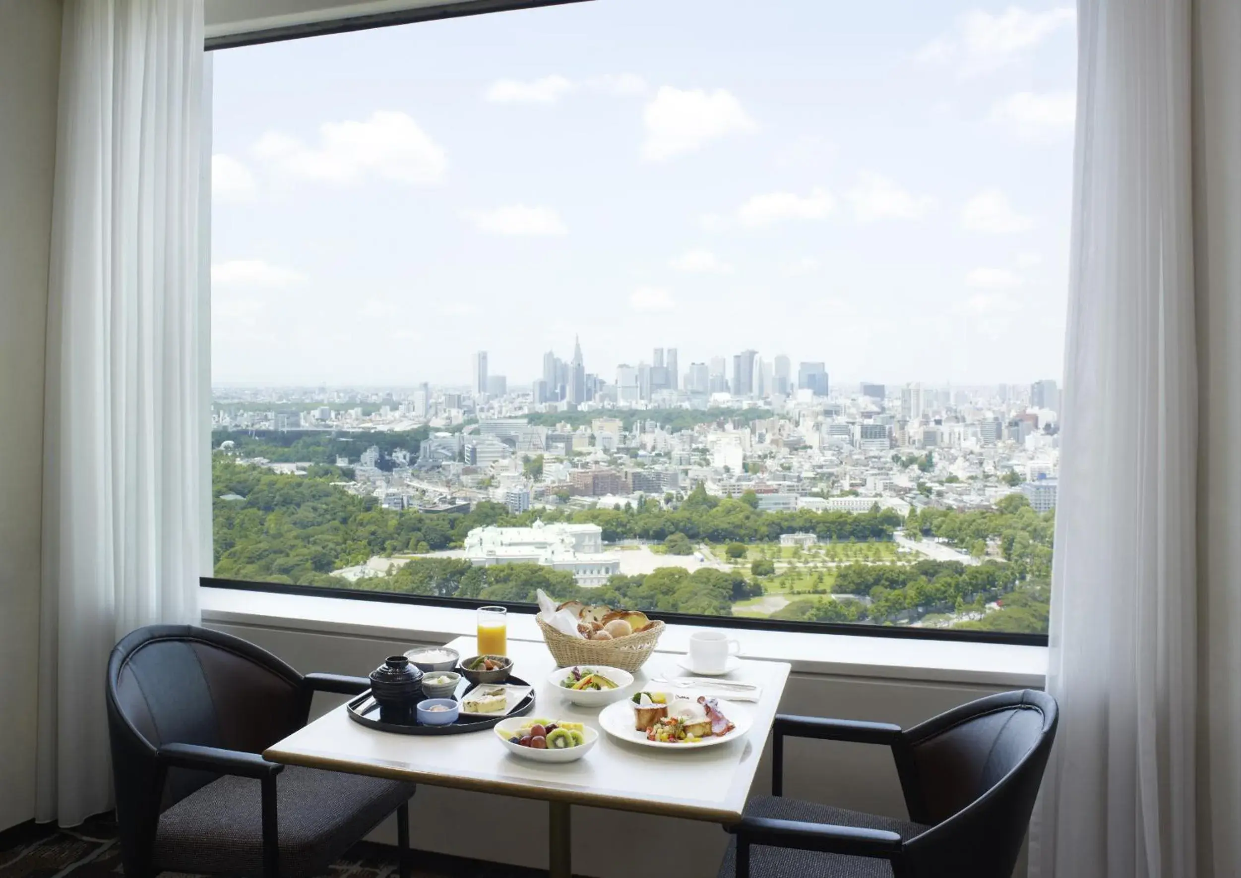Restaurant/places to eat in Hotel New Otani Tokyo The Main