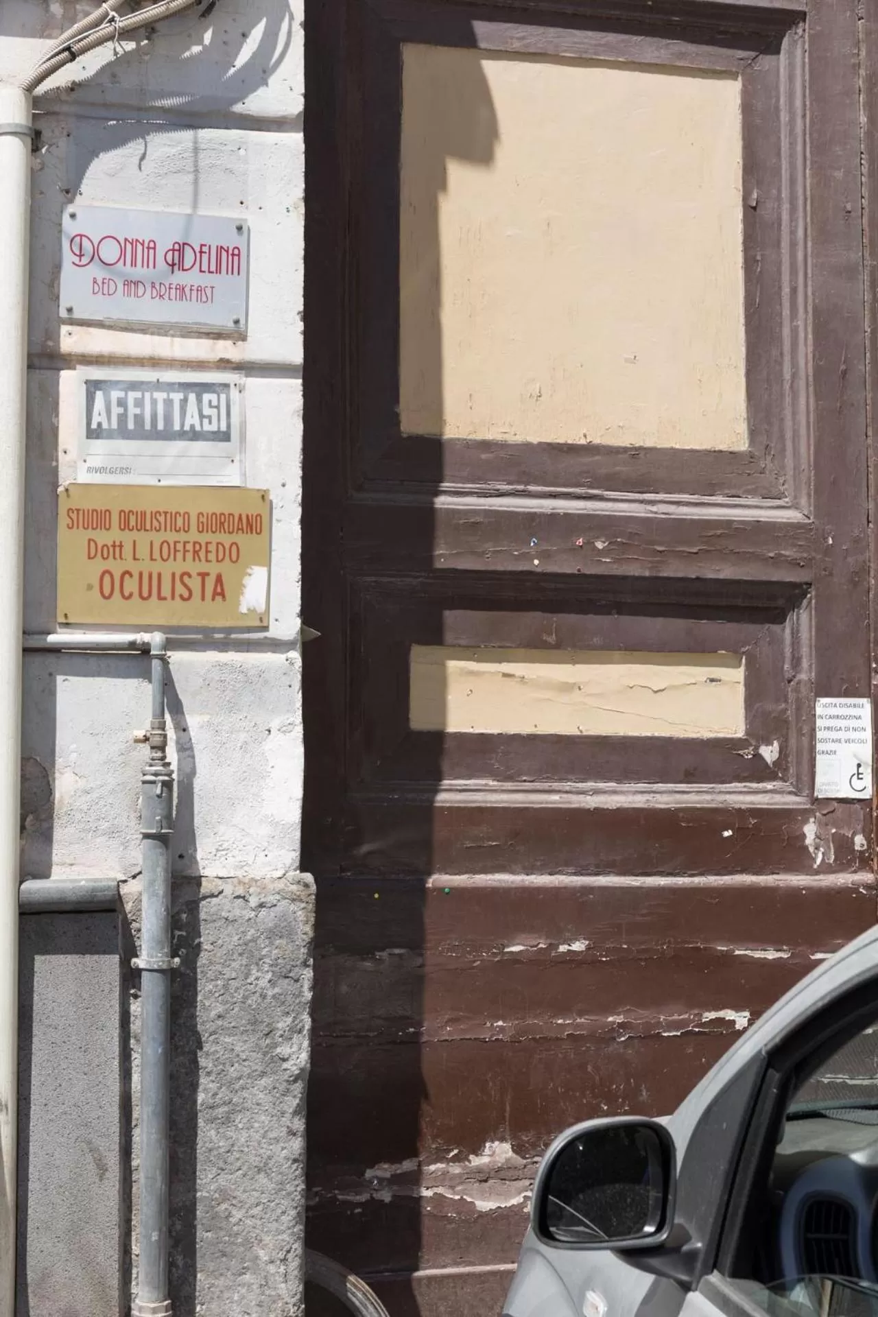 Facade/entrance in B&B Donna Adelina