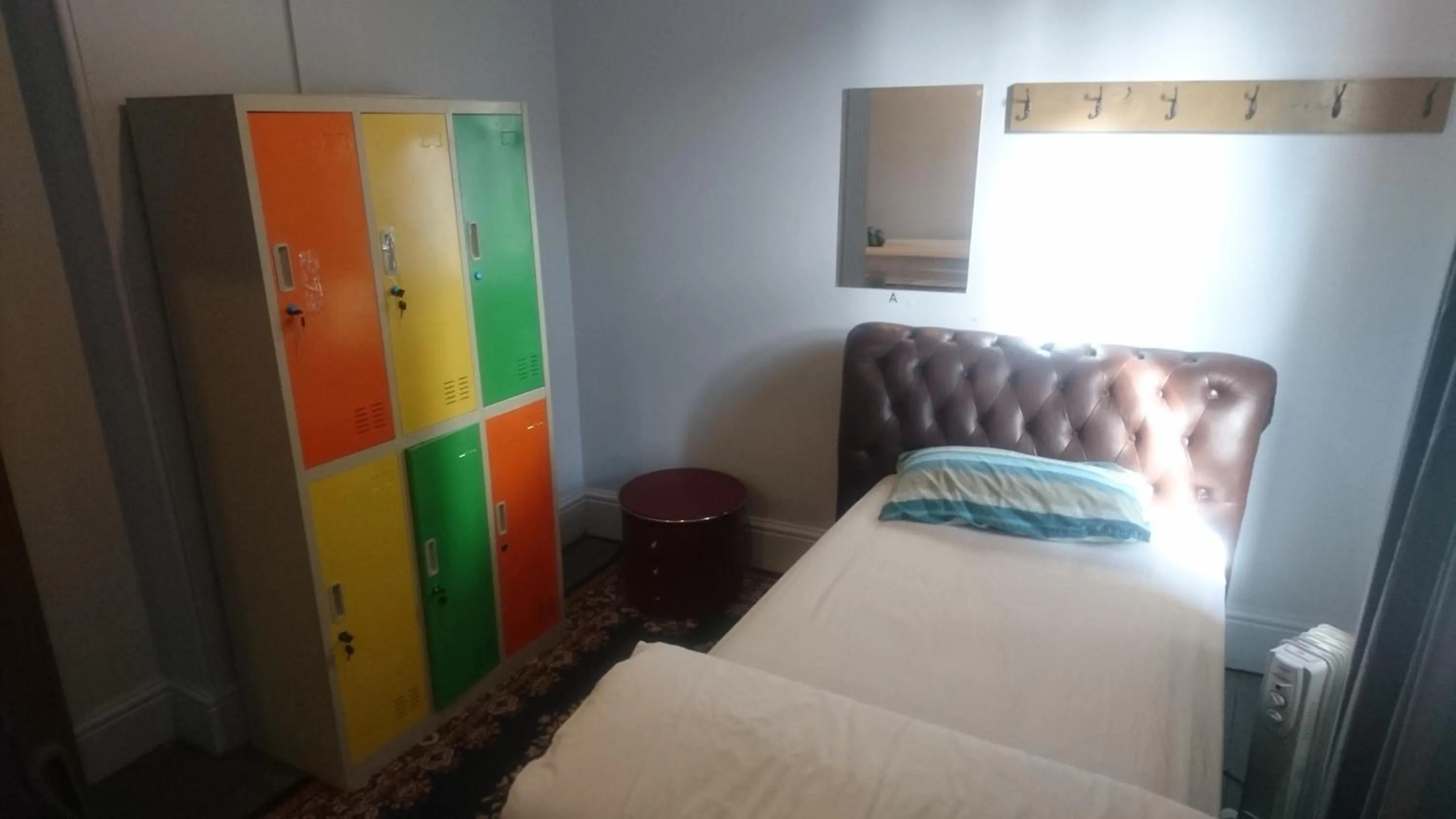 Bed in Backpackers Imperial Hotel