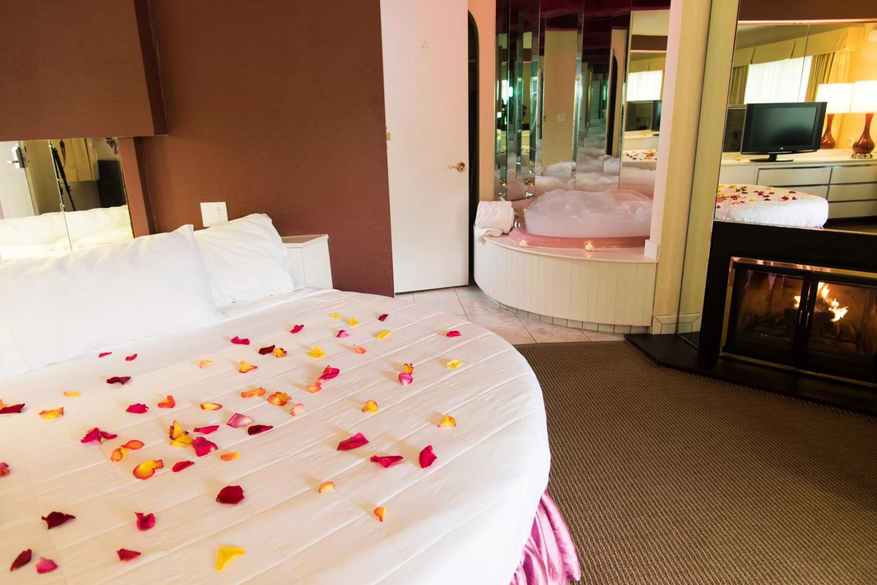 Bathroom in Pocono Palace Resort