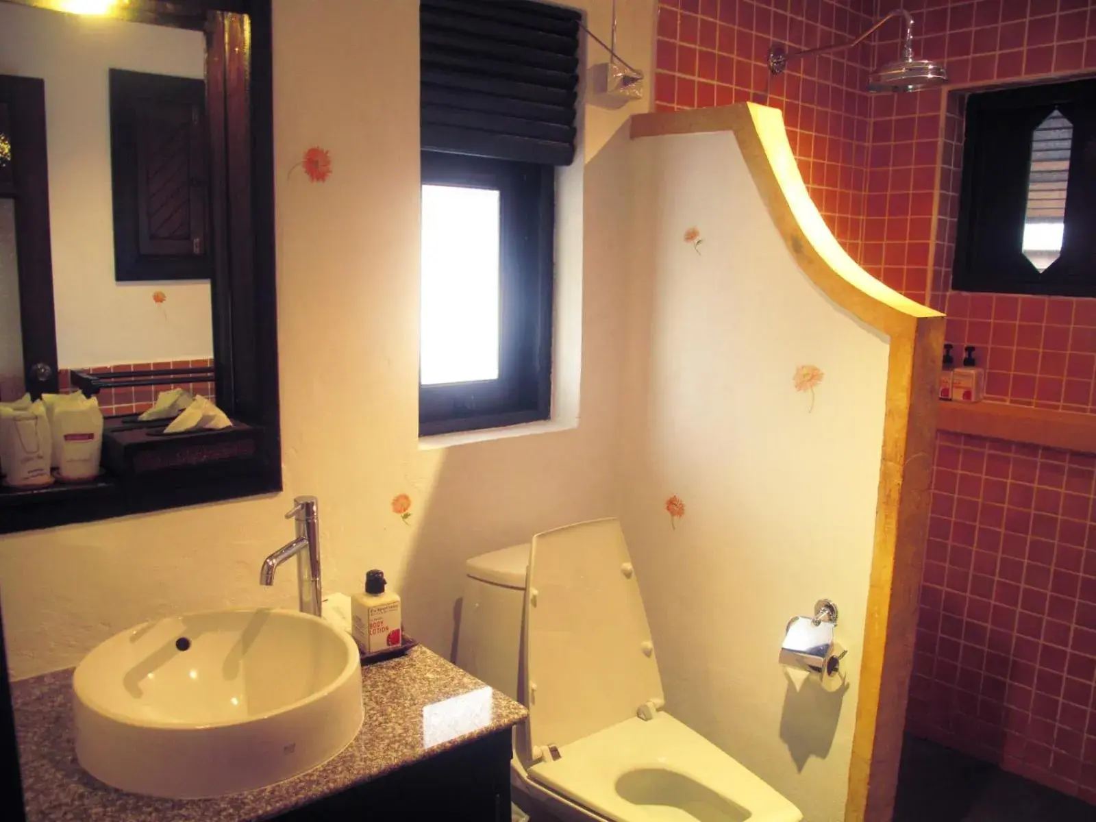 Bathroom in Pai River Corner