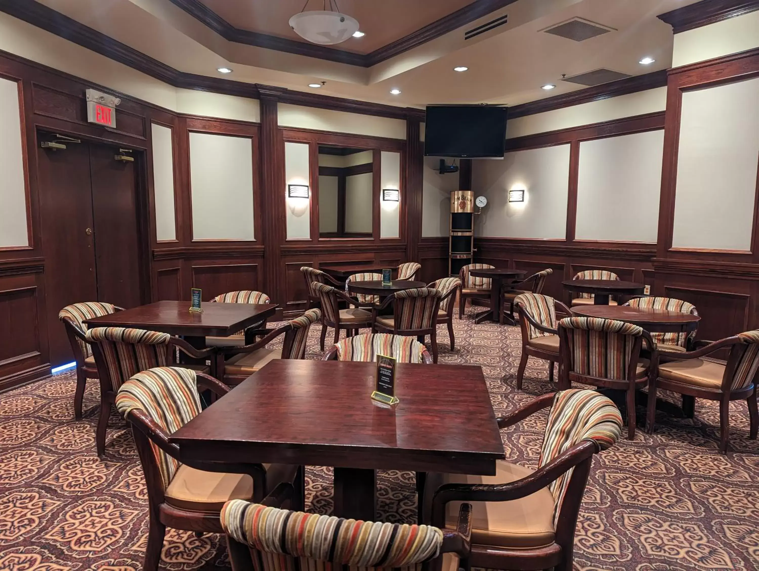 Restaurant/Places to Eat in DIVYA SUTRA Riviera Plaza and Conference Centre Calgary Airport