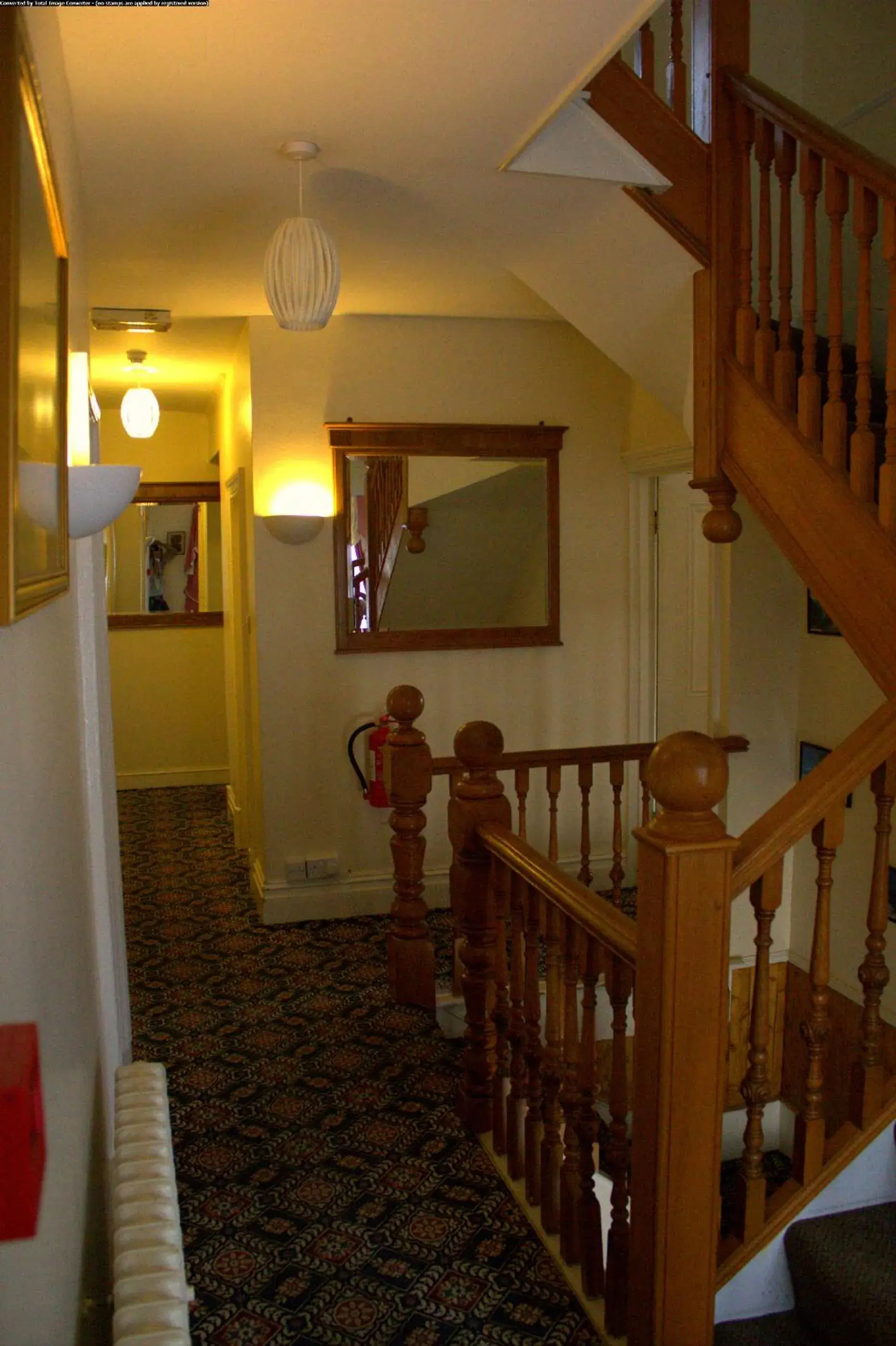 Lobby or reception in Gatwick Turret Guest House