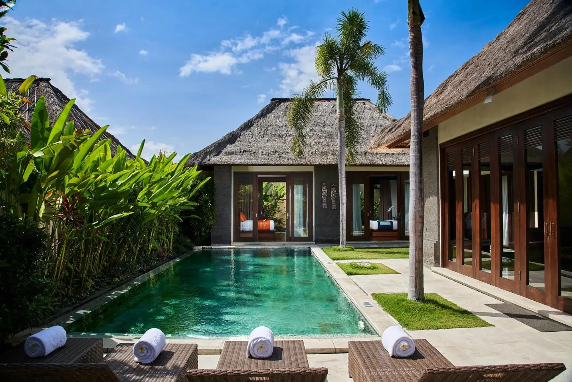 Pool view, Swimming Pool in Mahagiri Villas Sanur