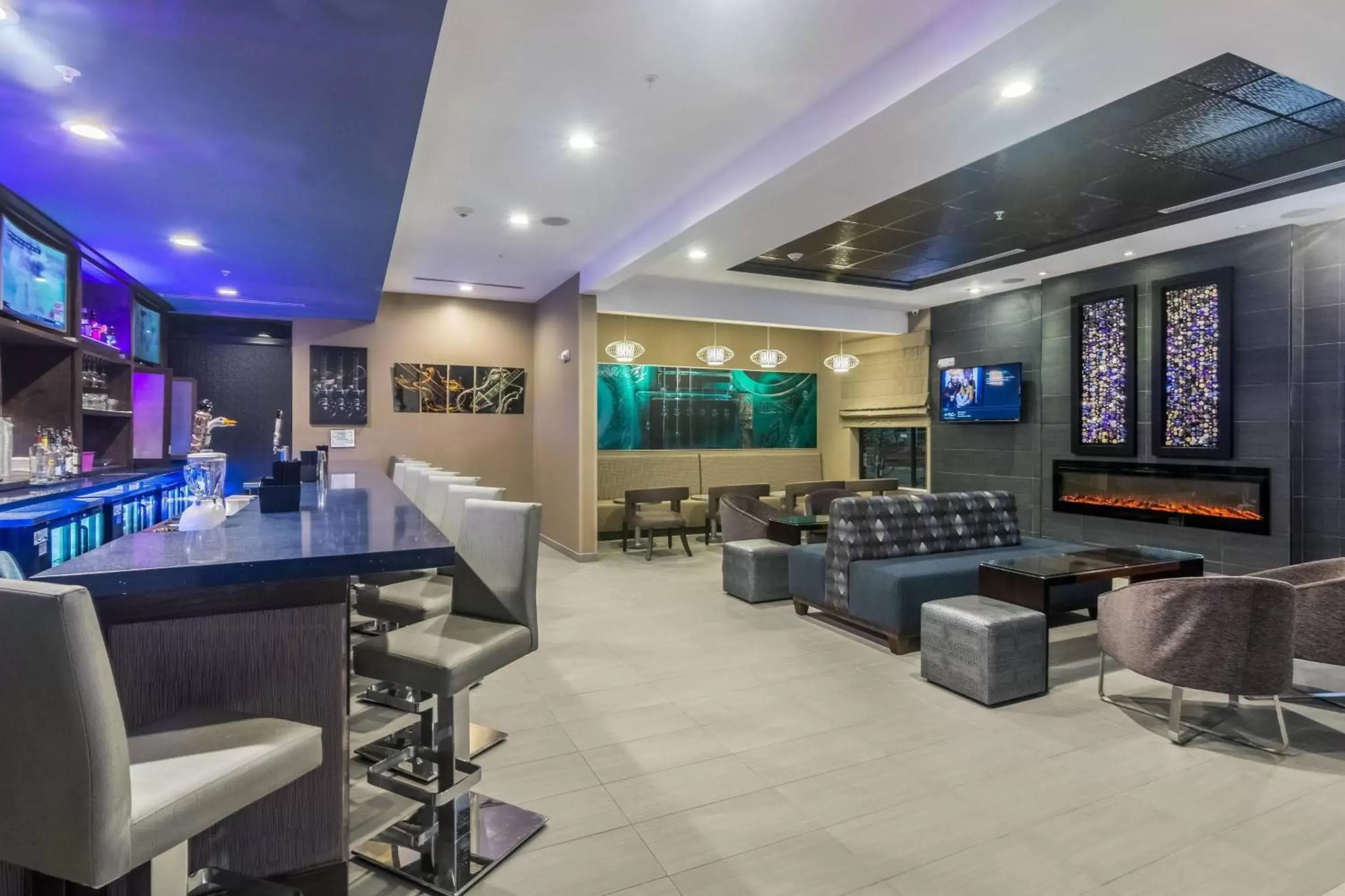 Lobby or reception, Lounge/Bar in SpringHill Suites by Marriott Oklahoma City Downtown