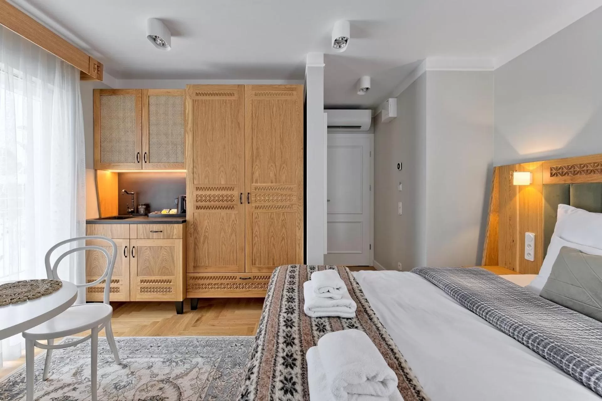 Photo of the whole room, Bed in Willa Mak Residence - sauna, centrum