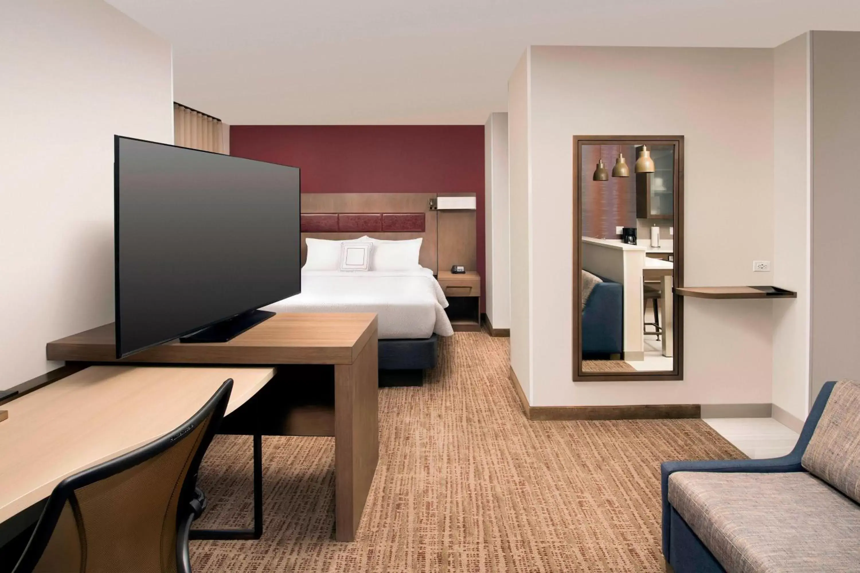 Photo of the whole room, TV/Entertainment Center in Residence Inn by Marriott Baltimore Owings Mills