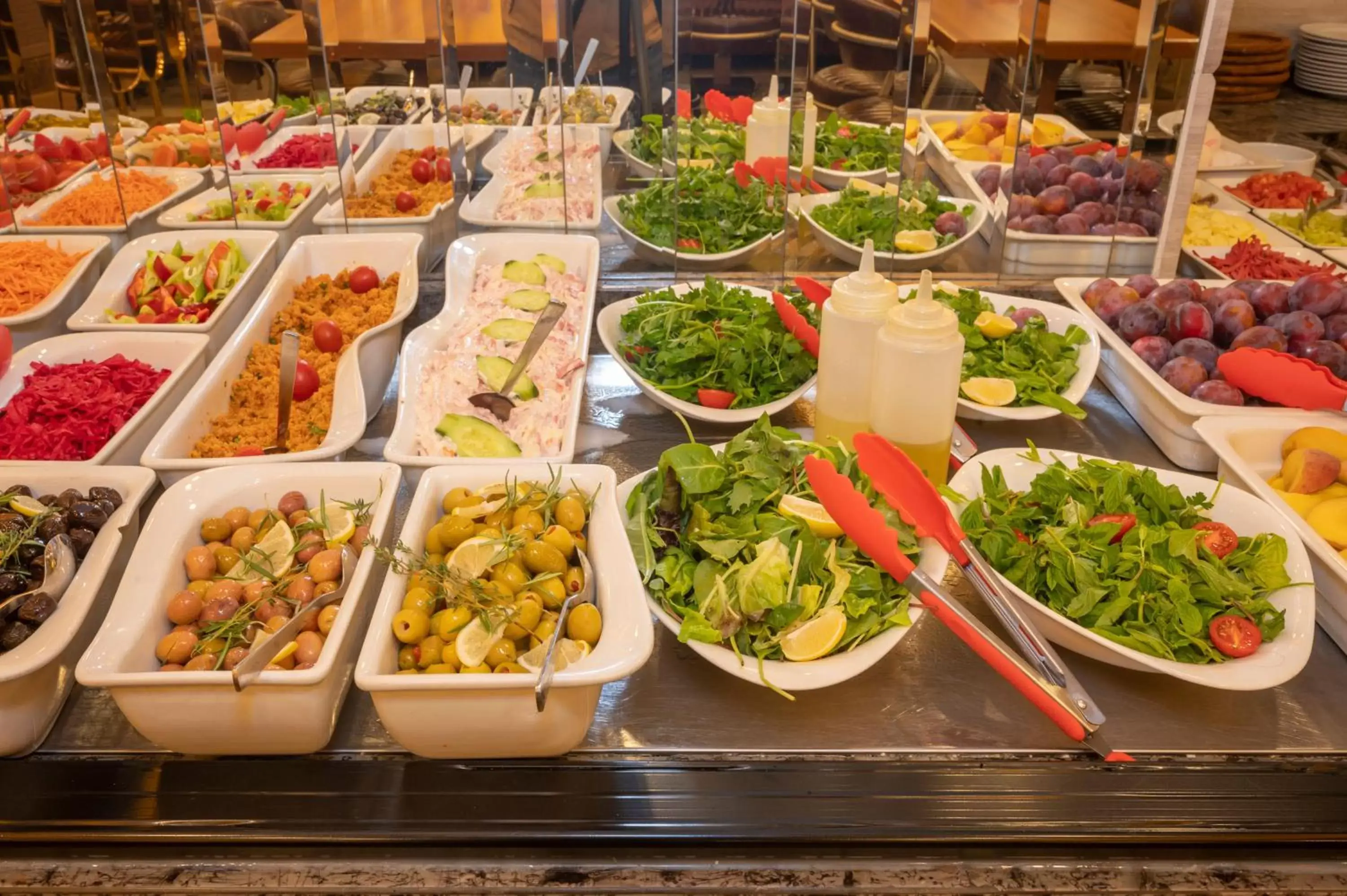 Food and drinks in Ramada By Wyndham Istanbul Pera Taksim Food and drinks in Ramada By Wyndham Istanbul Pera Taksim