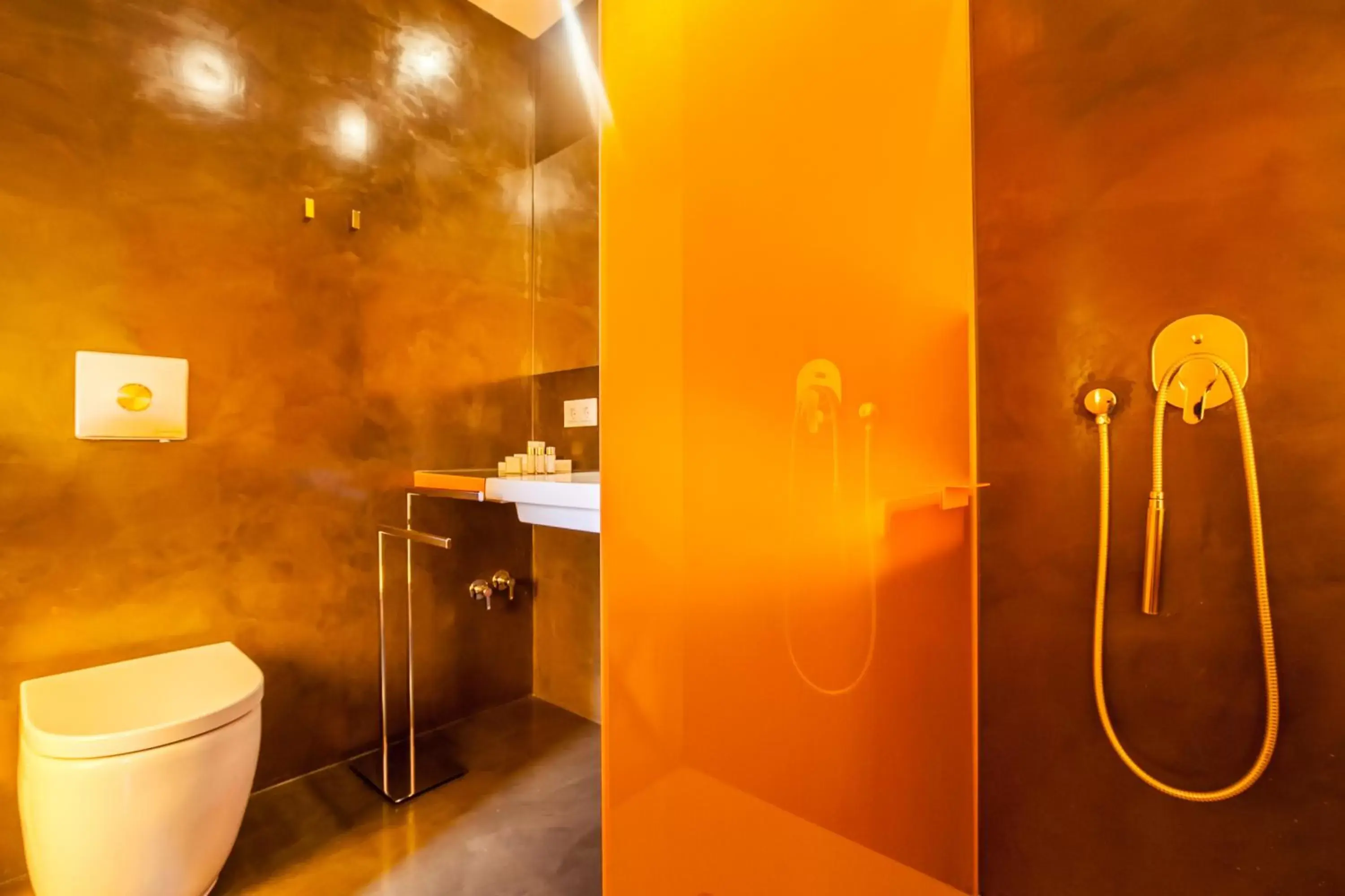 Bathroom in Hotel Viento10