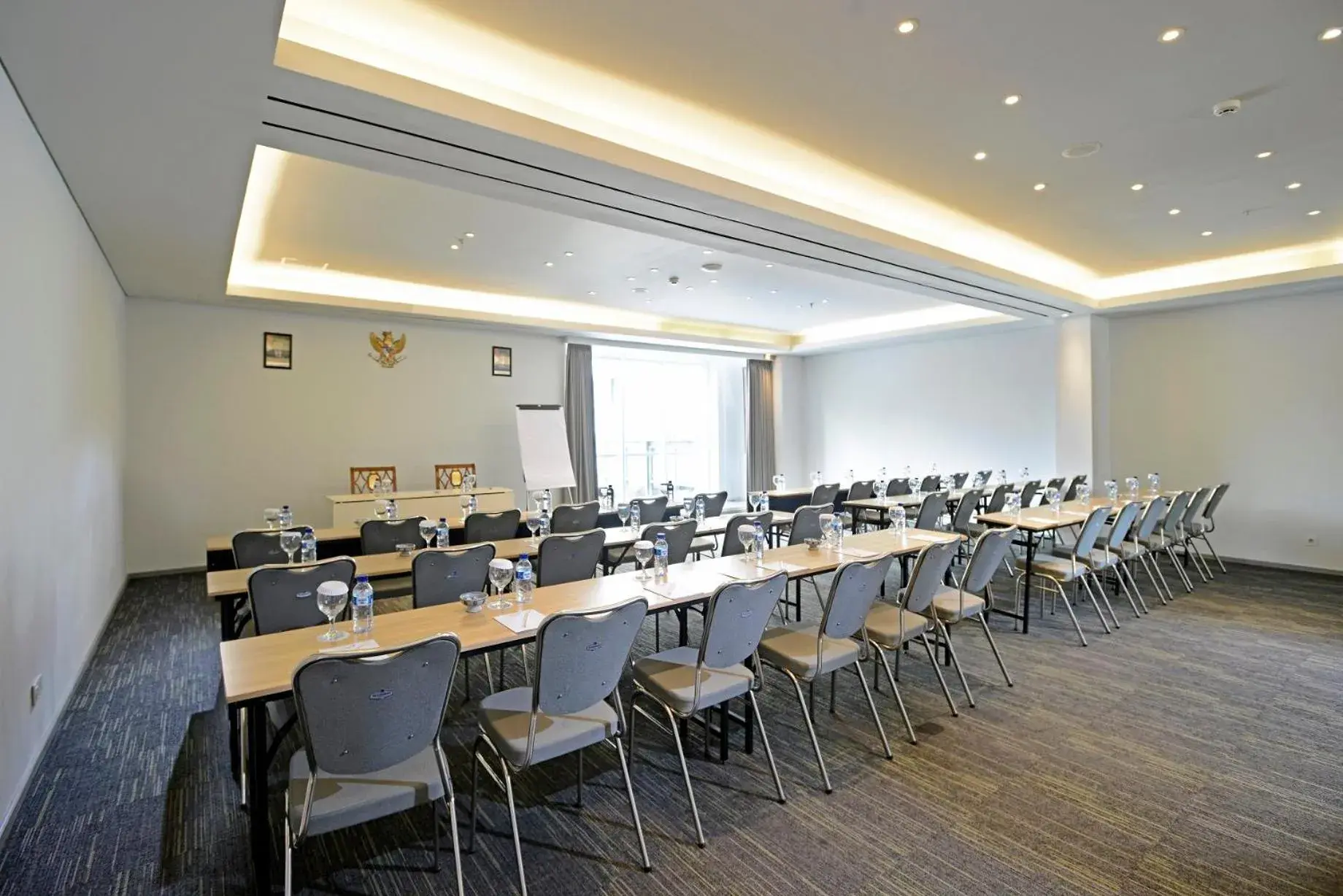 Meeting/conference room in La Lisa Hotel Surabaya