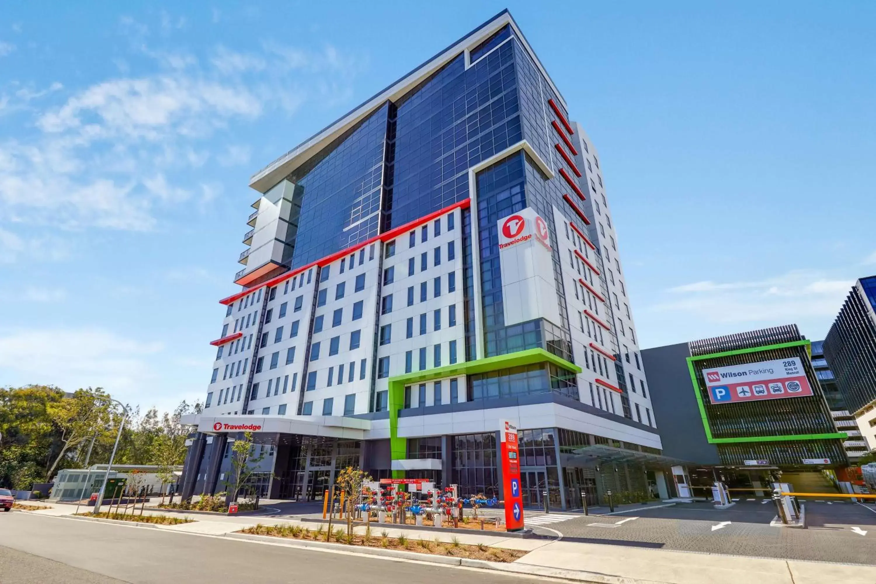 Property Building in Travelodge Hotel Sydney Airport