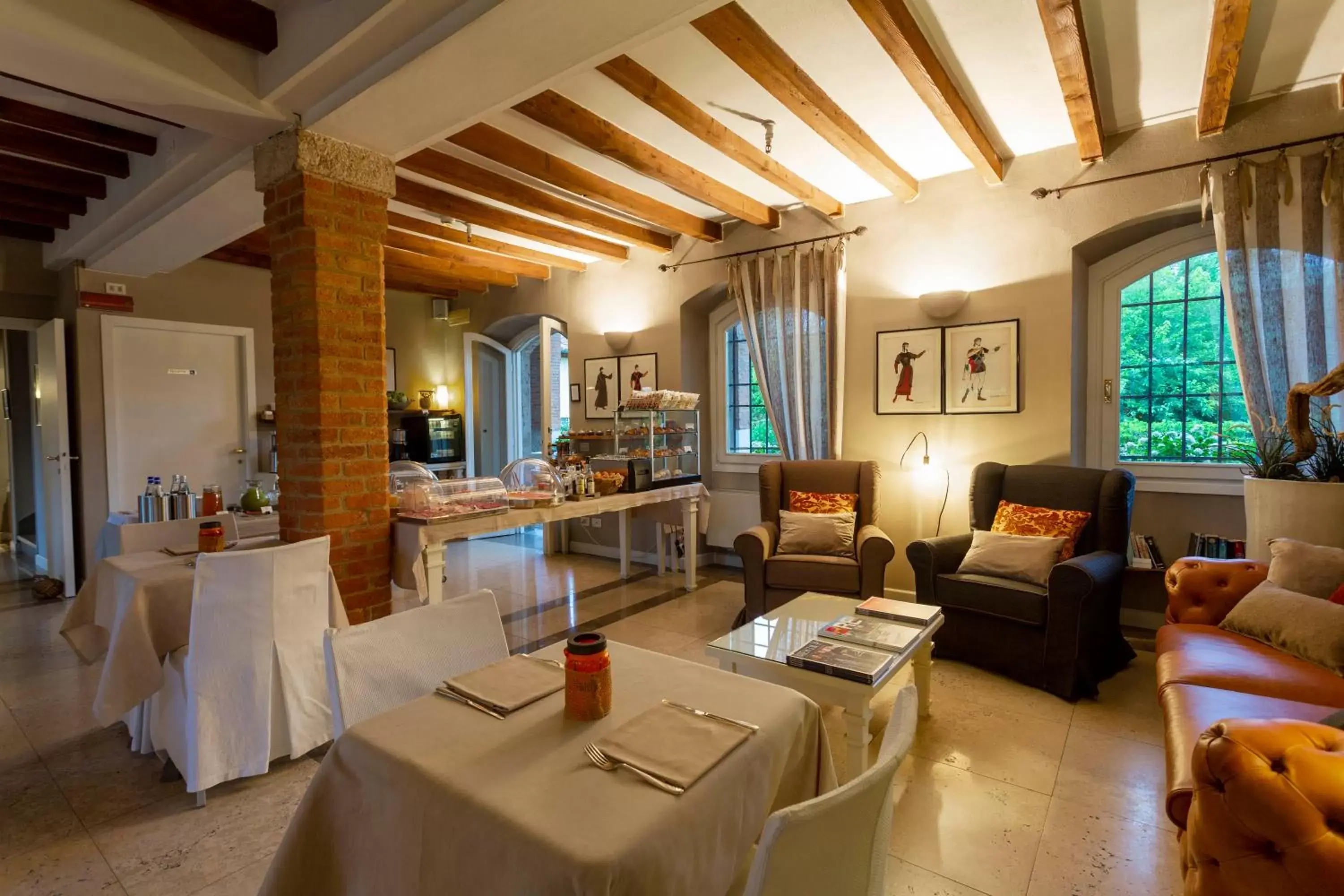 Living room, Restaurant/Places to Eat in Santellone Resort