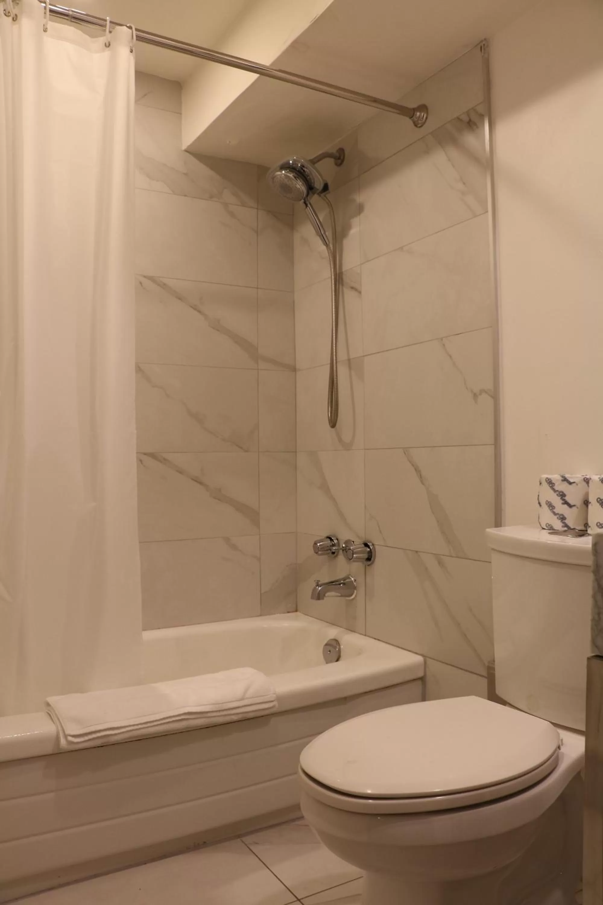 Bathroom in Pembroke Inn