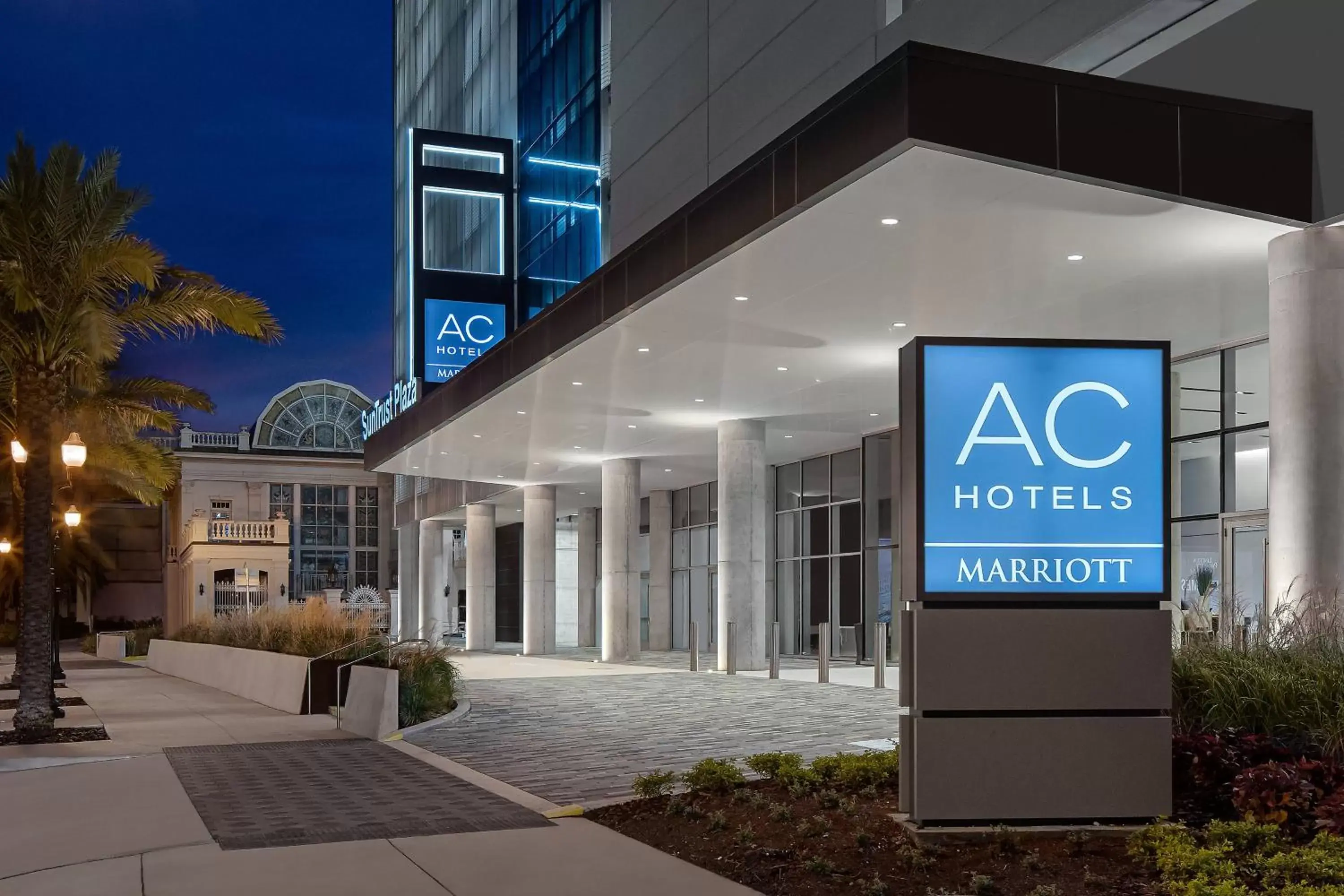 Property Building in AC Hotel by Marriott Orlando Downtown