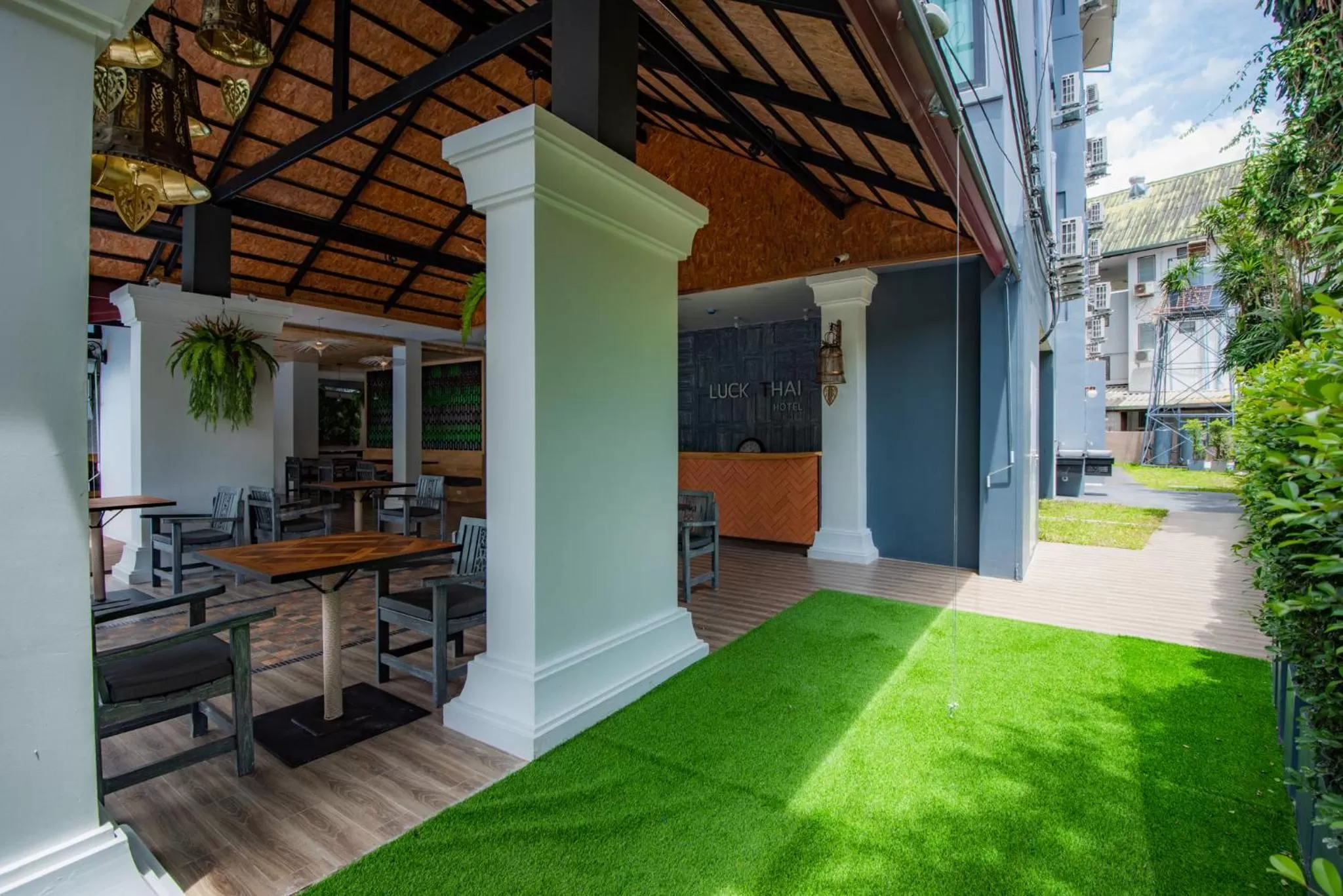 Property building in Luck Thai Hotel