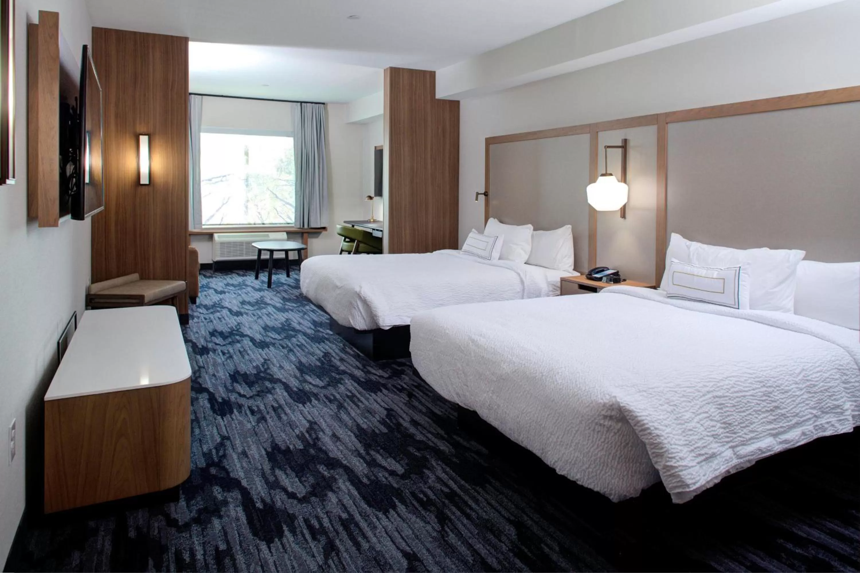 Bedroom, Bed in Fairfield Inn & Suites by Marriott Allentown West
