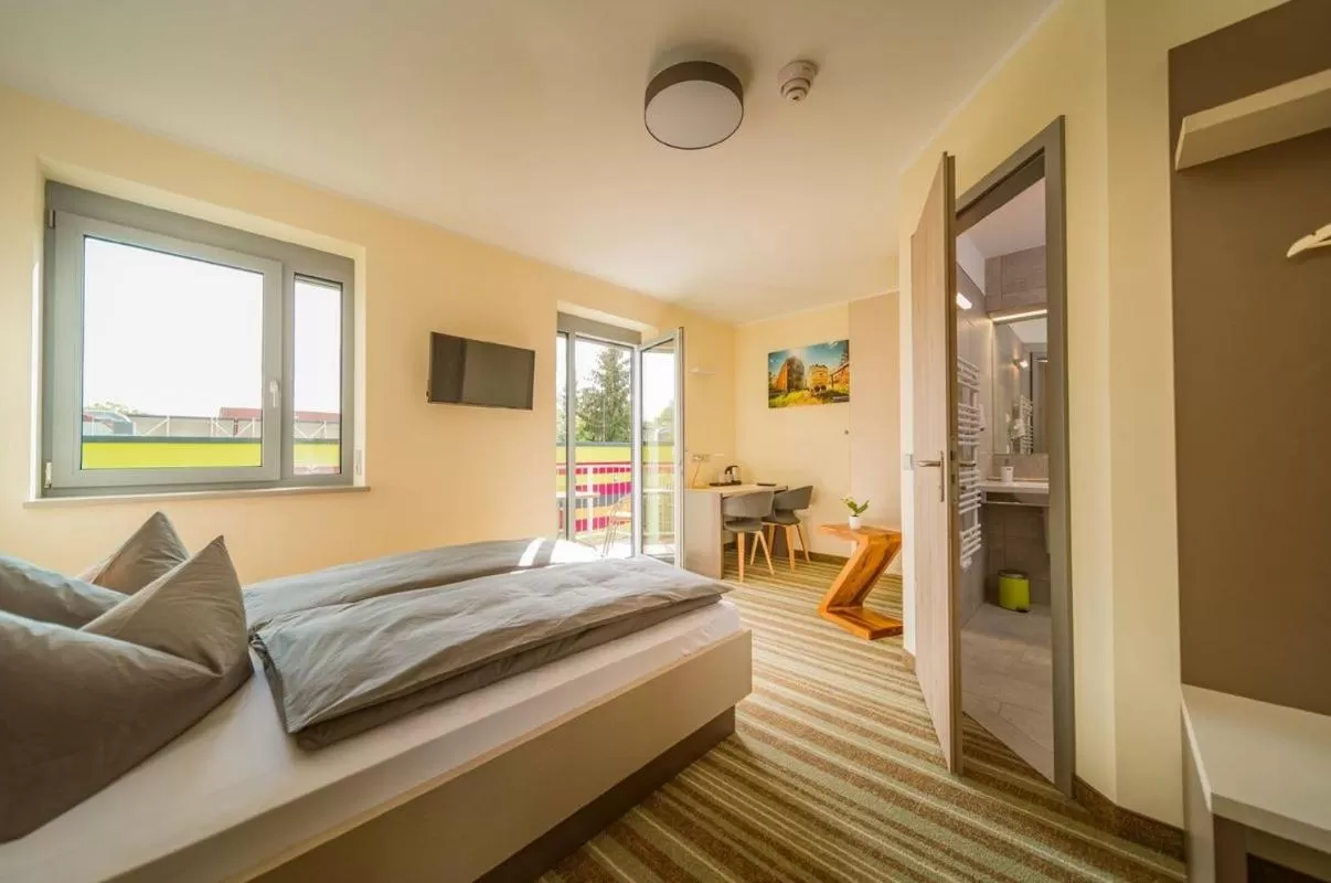 Double Room with Balcony in ELLY Hostel