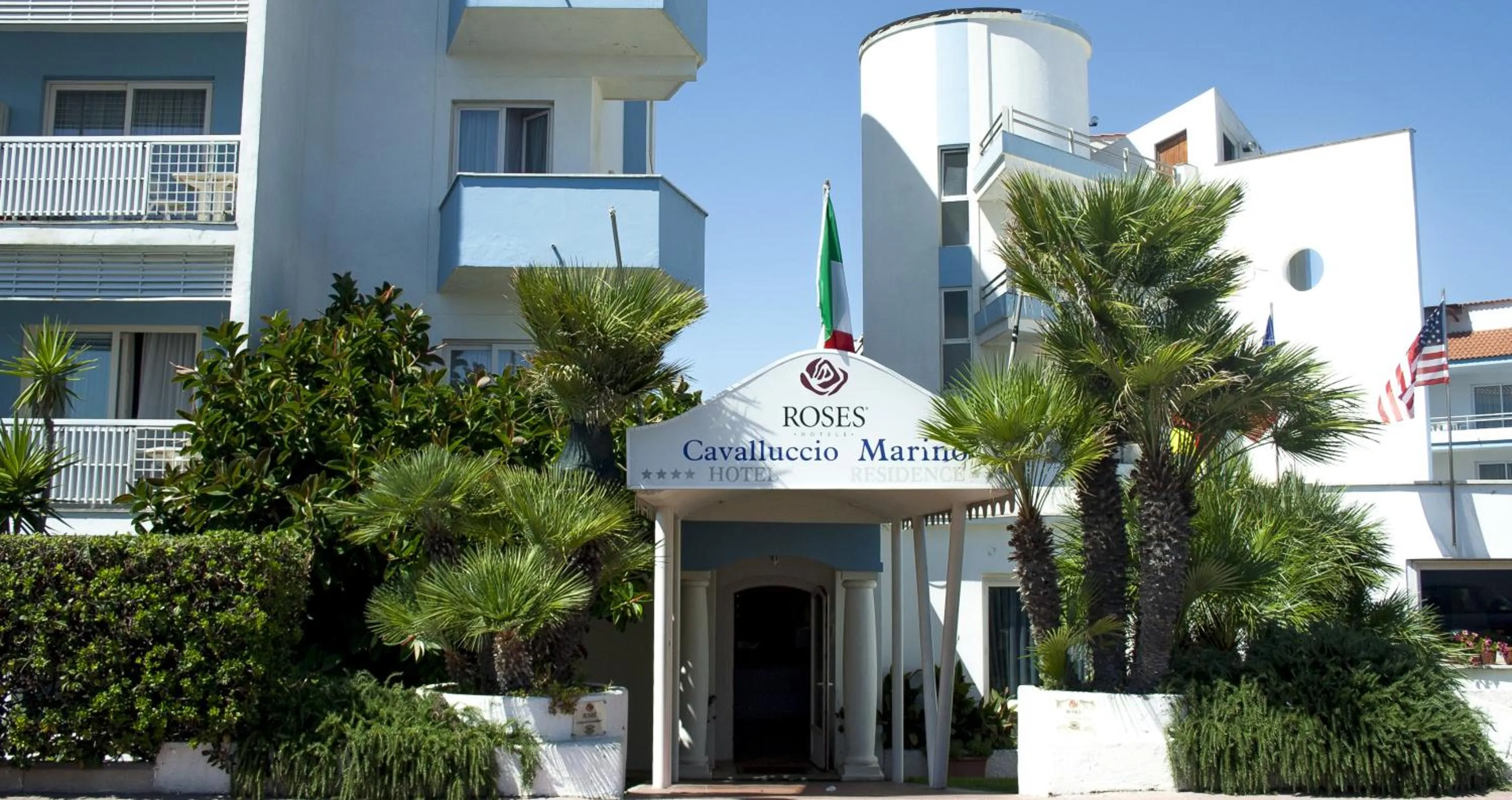 Facade/entrance in Hotel Cavalluccio Marino