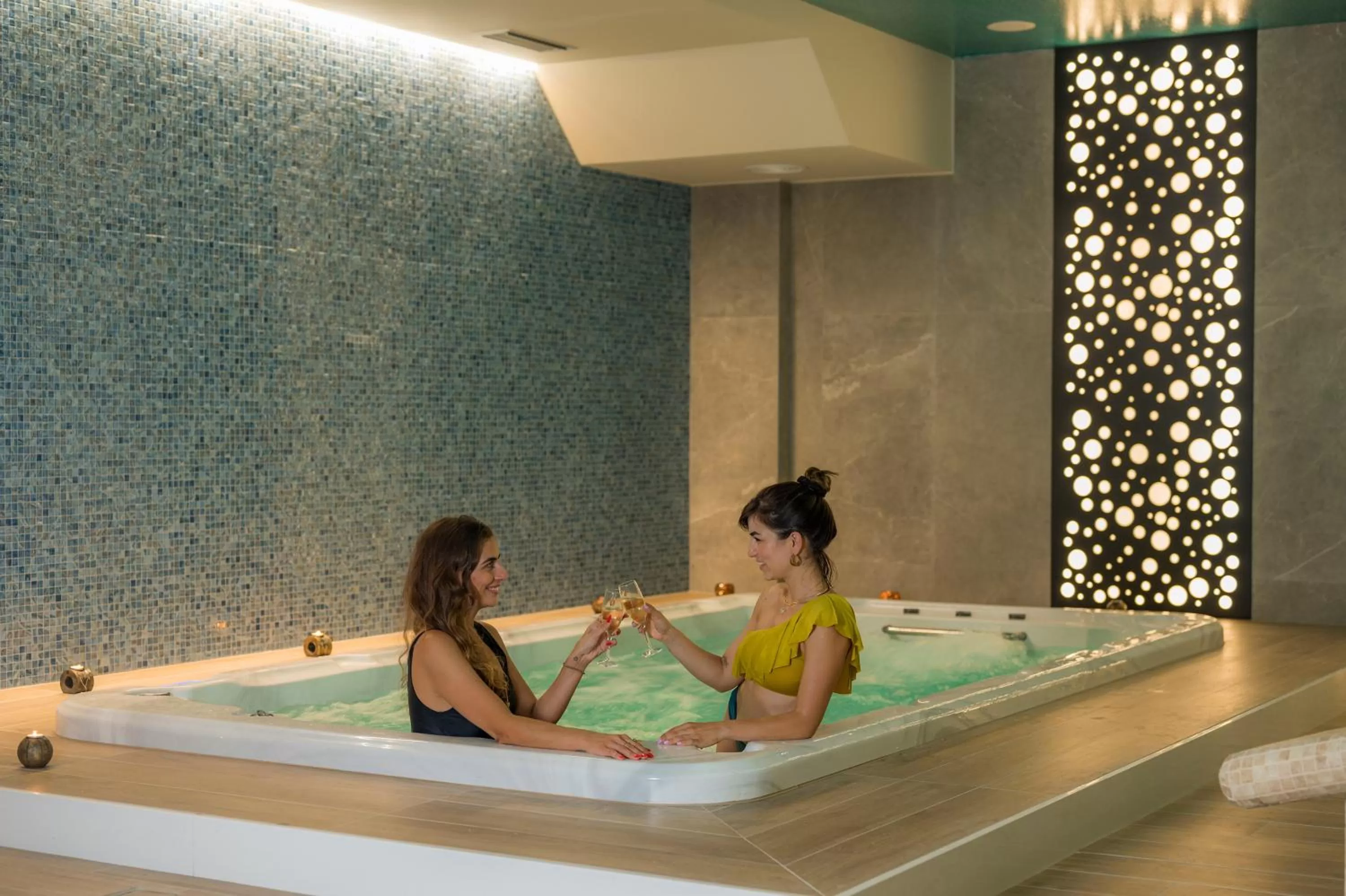 Spa and wellness centre/facilities in Hyperion City Hotel & Spa