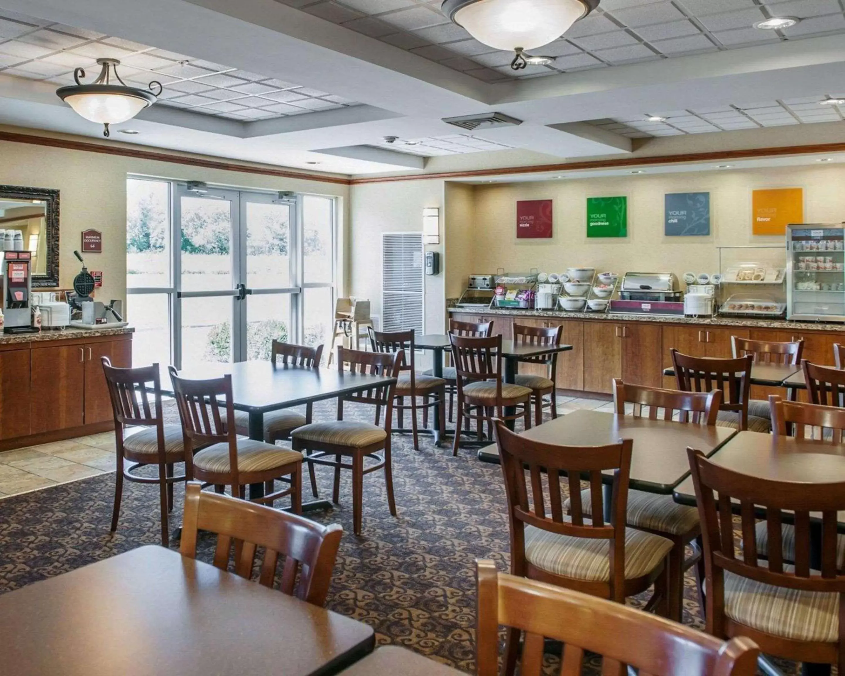 Restaurant/Places to Eat in Comfort Suites French Lick