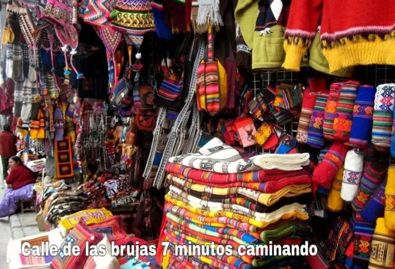 Text overlay in Hotel Madrid