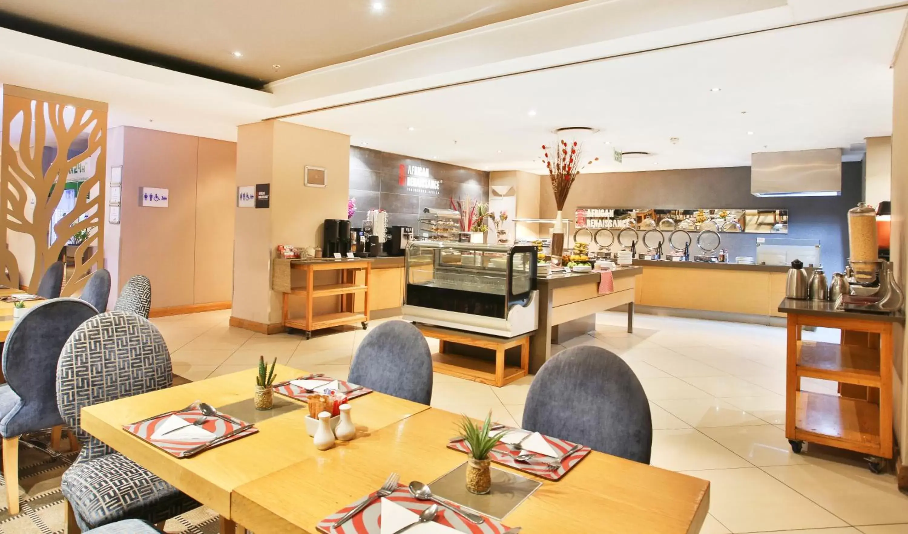 Restaurant/Places to Eat in RH Hotel Pretoria