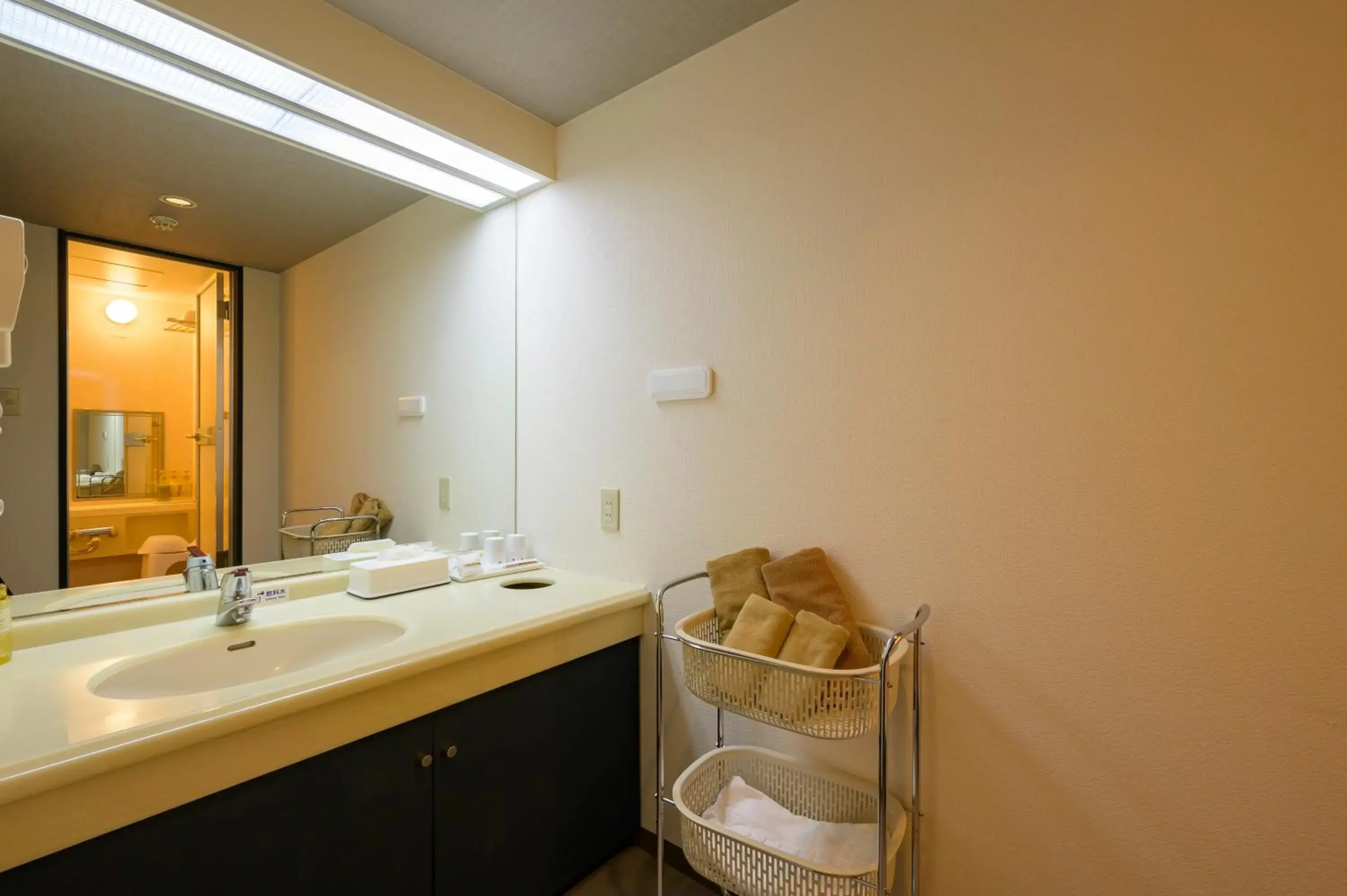 Bathroom in Hotel Edel Warme