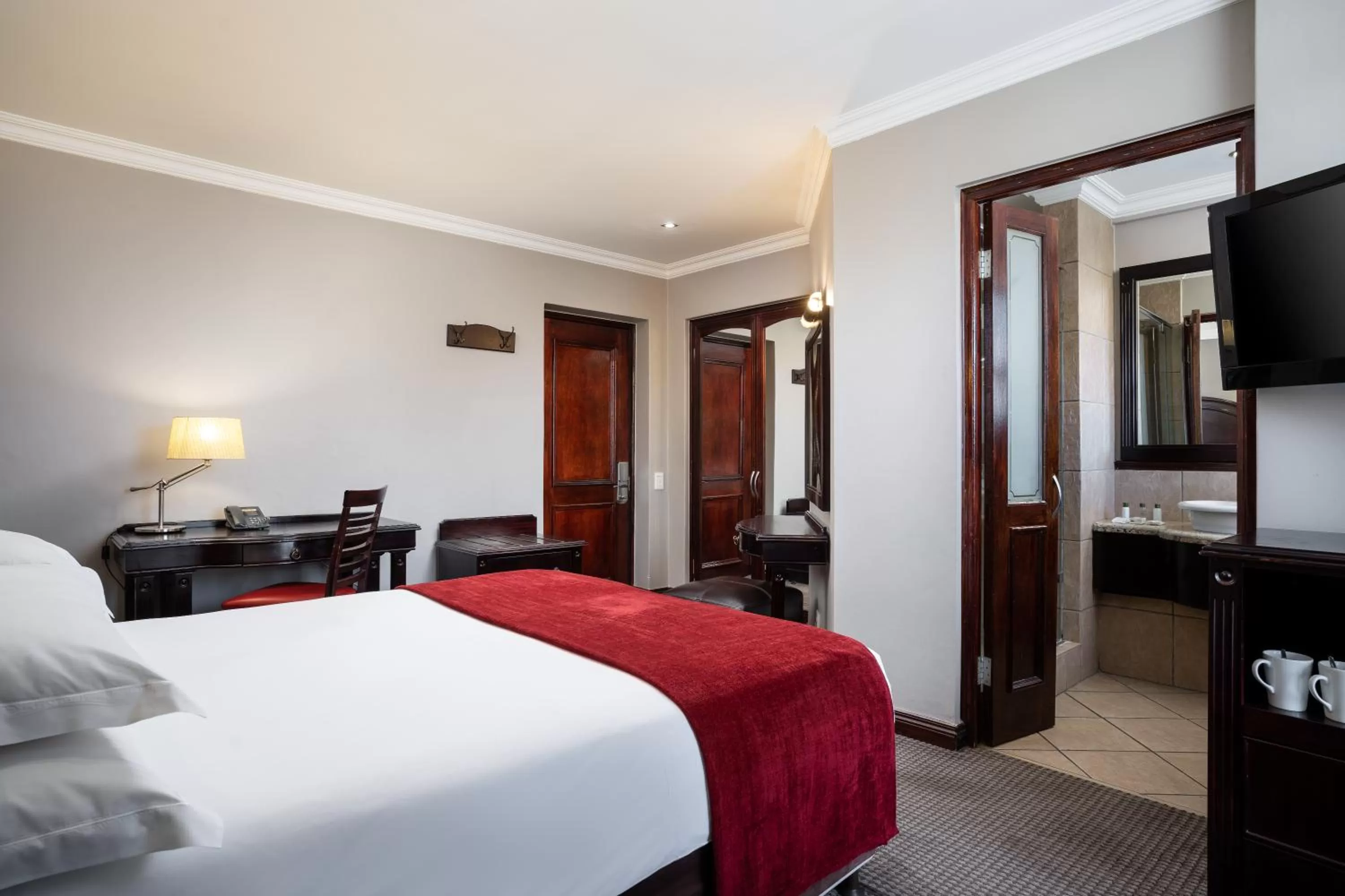 Standard  Room with Double Bed in Premier Hotel Pretoria