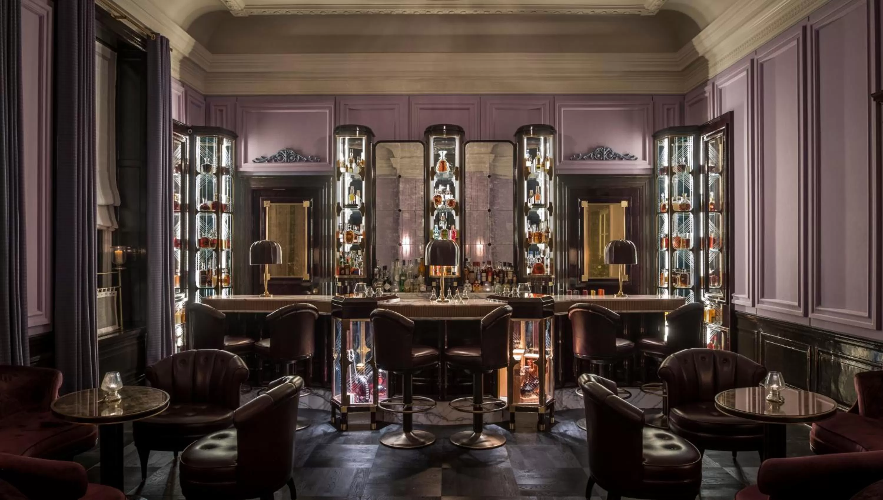 Lounge or bar in The Gleneagles Hotel