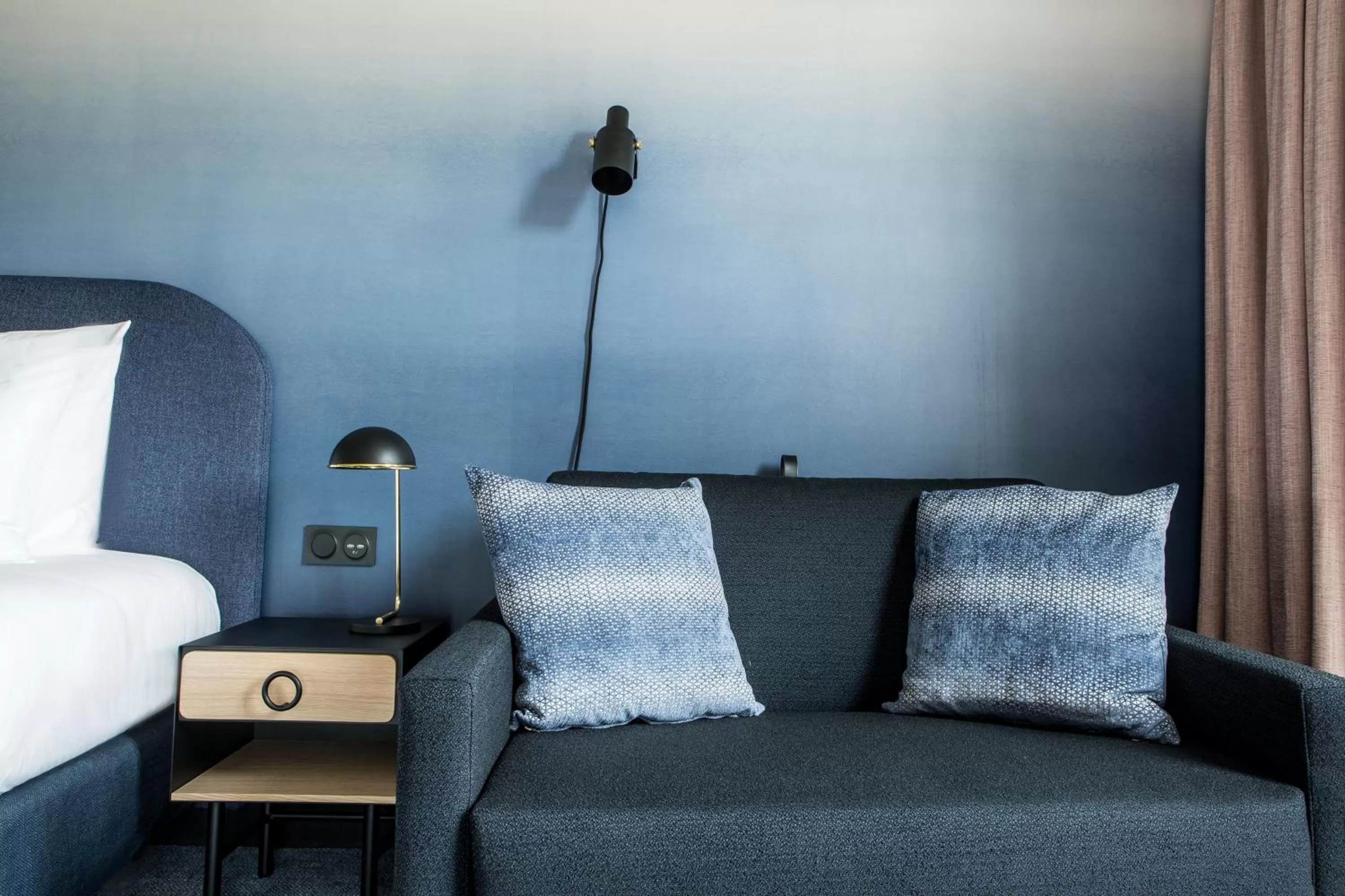 Bedroom in L'Imprimerie Hôtel