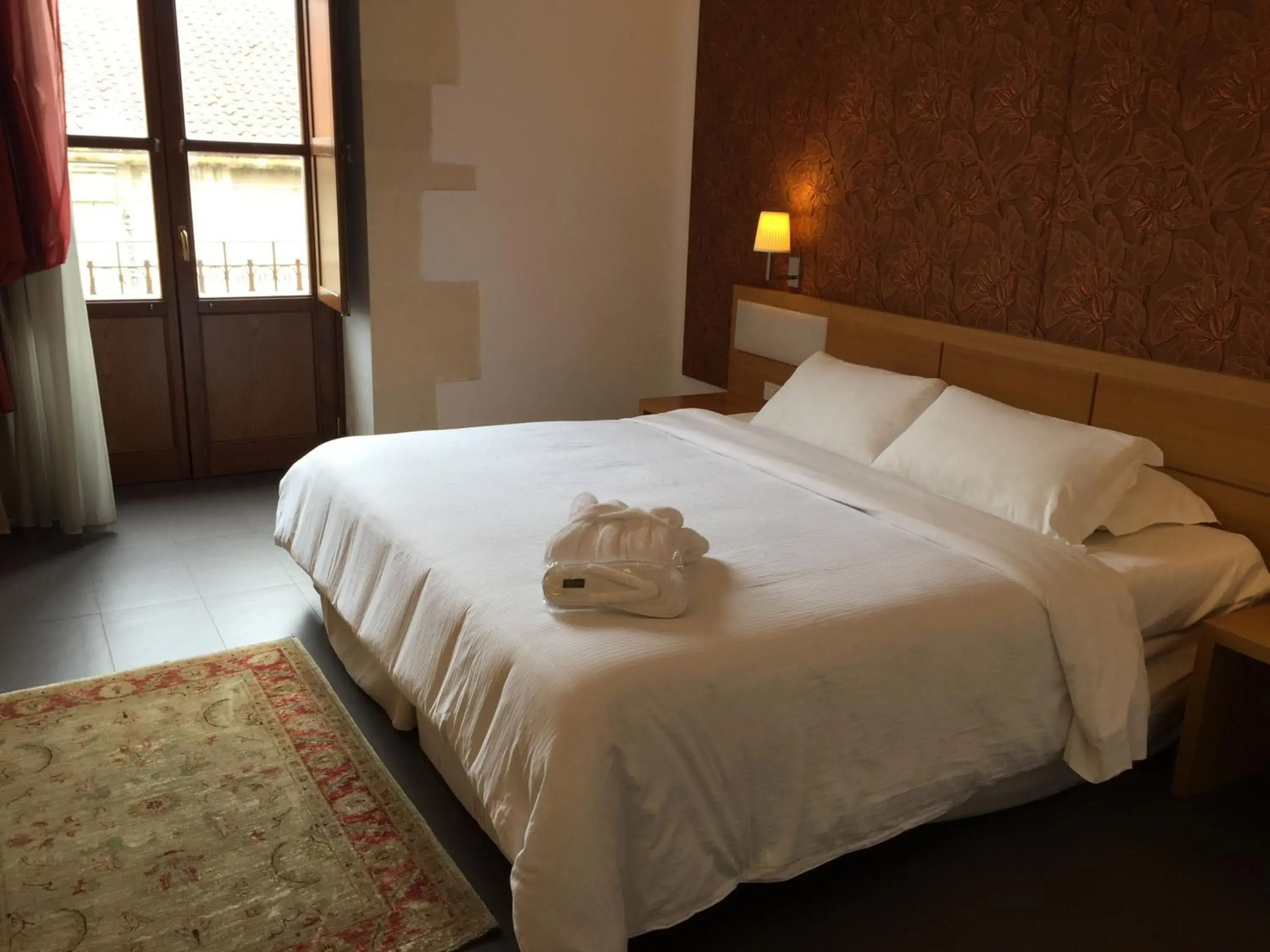 Photo of the whole room, Bed in Grande Albergo Alfeo