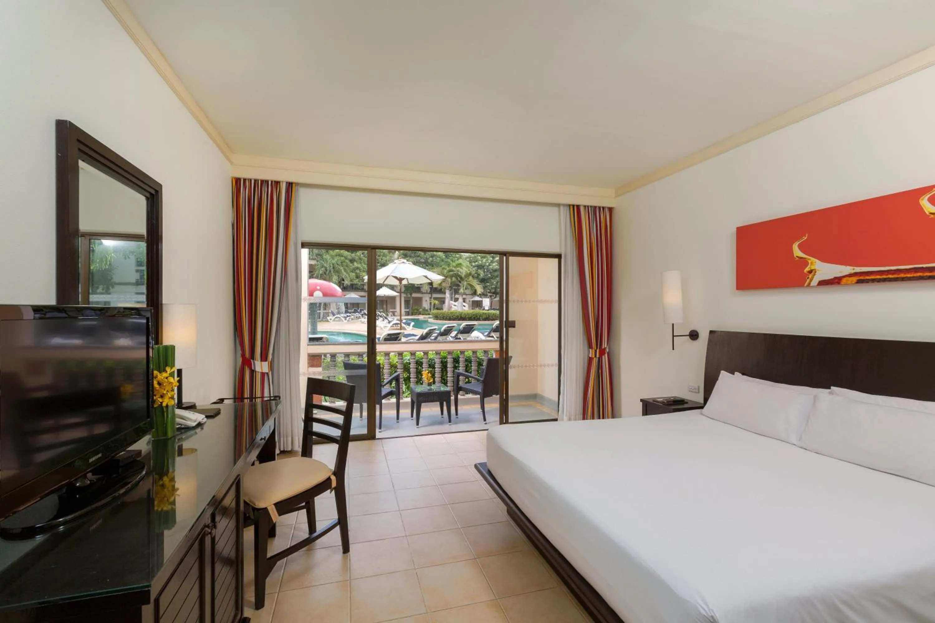 Photo of the whole room, Bed in Centara Kata Resort Phuket